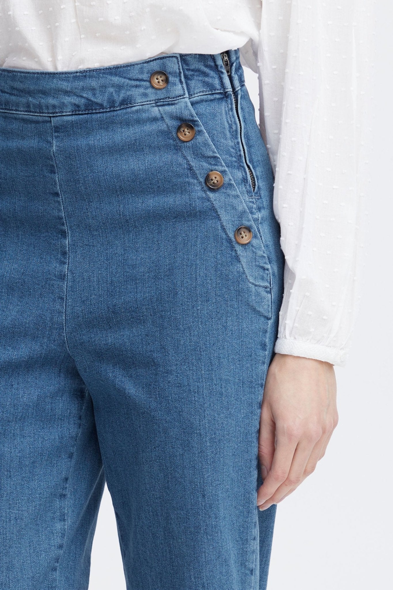 Atelier Reve 20119910 IRHARPER Medium Blue Washed Denim Button Detail Jeans - Dotique Chesterfield