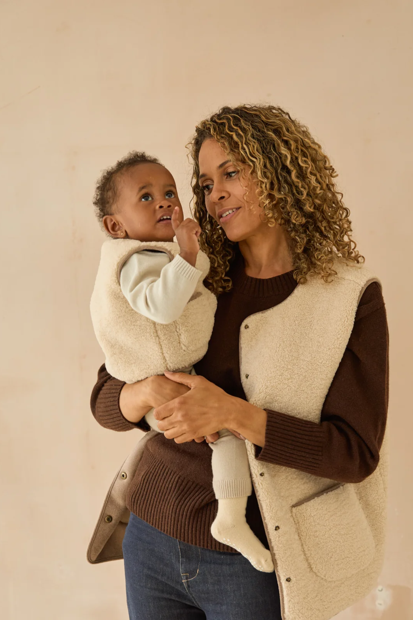 Chalk Mini Babies Lamb Gilet Polar Cream