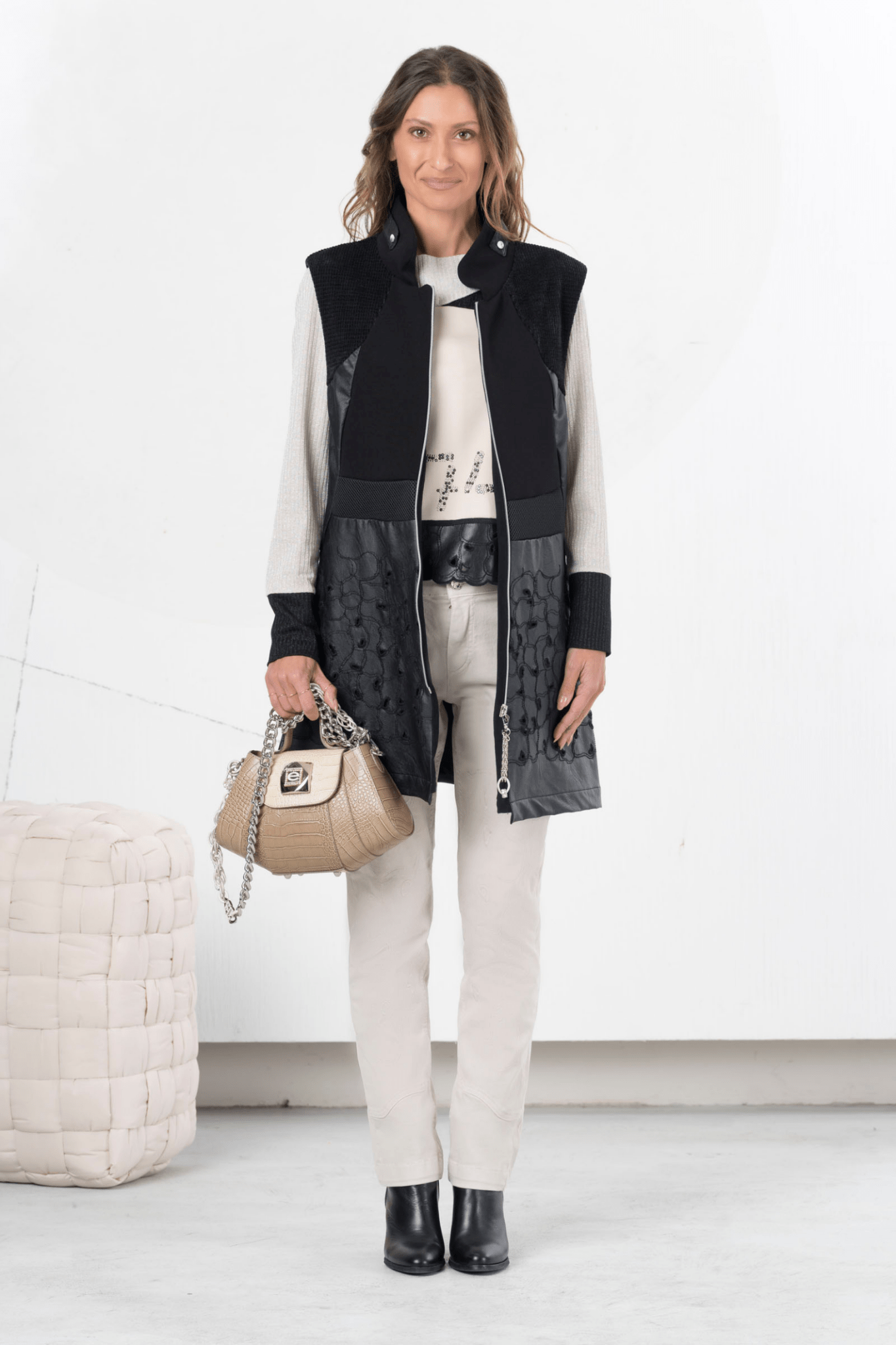 Elisa Cavaletti Nero Black Textured Gilet – ELW257028902 02001 - Dotique - Elisa Cavaletti