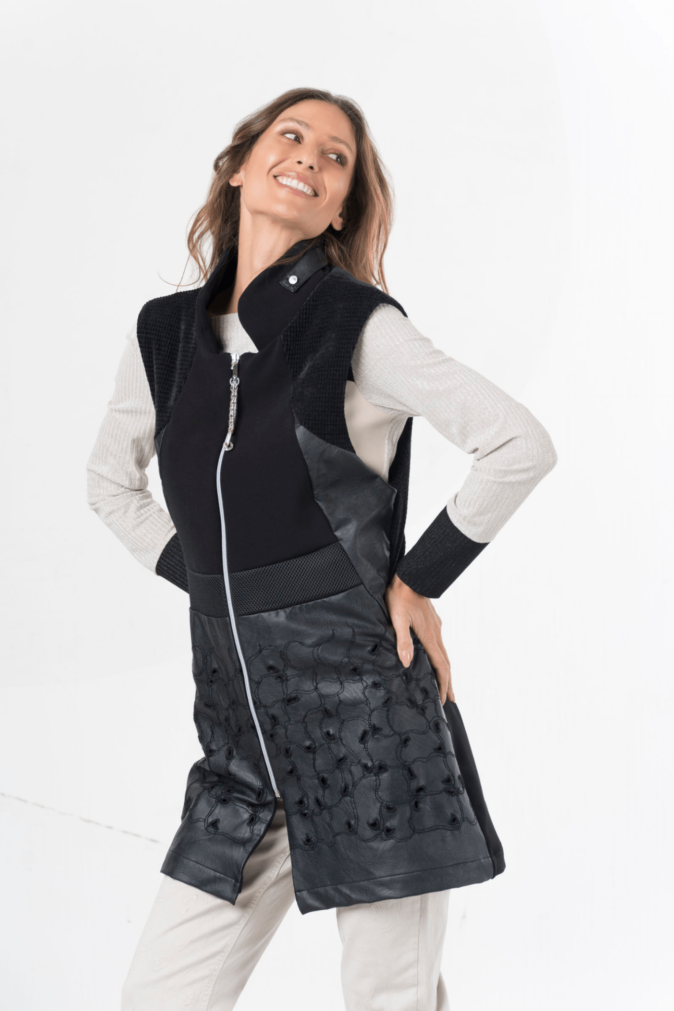 Elisa Cavaletti Nero Black Textured Gilet – ELW257028902 02001 - Dotique - Elisa Cavaletti
