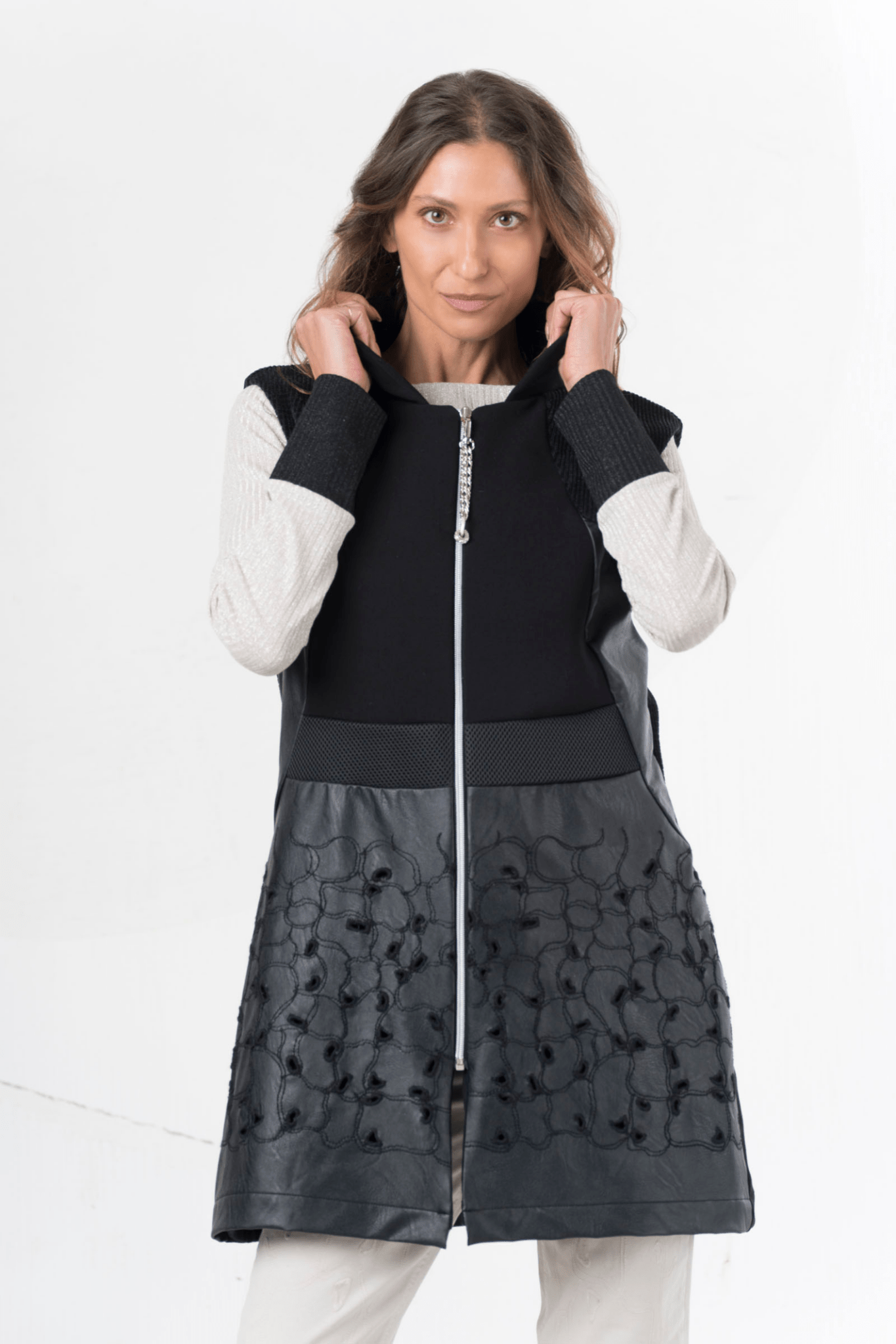 Elisa Cavaletti Nero Black Textured Gilet – ELW257028902 02001 - Dotique - Elisa Cavaletti