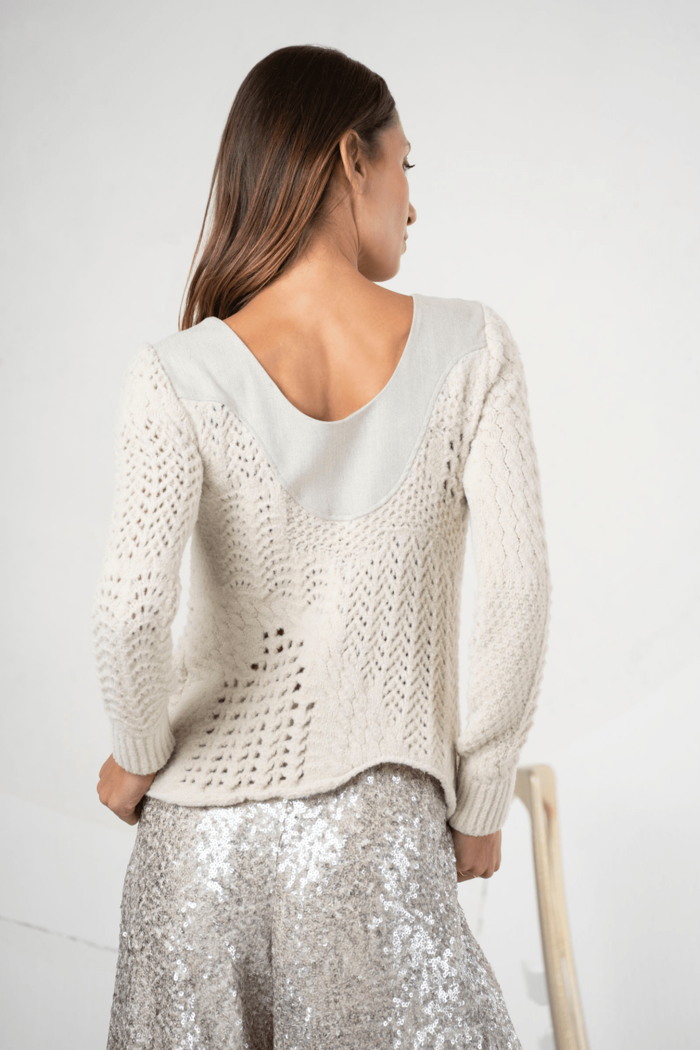 Elisa Cavaletti Open - Knit Jumper with Chain Detail in Galà Greige – ELW254008201 04202 - Dotique - Elisa Cavaletti