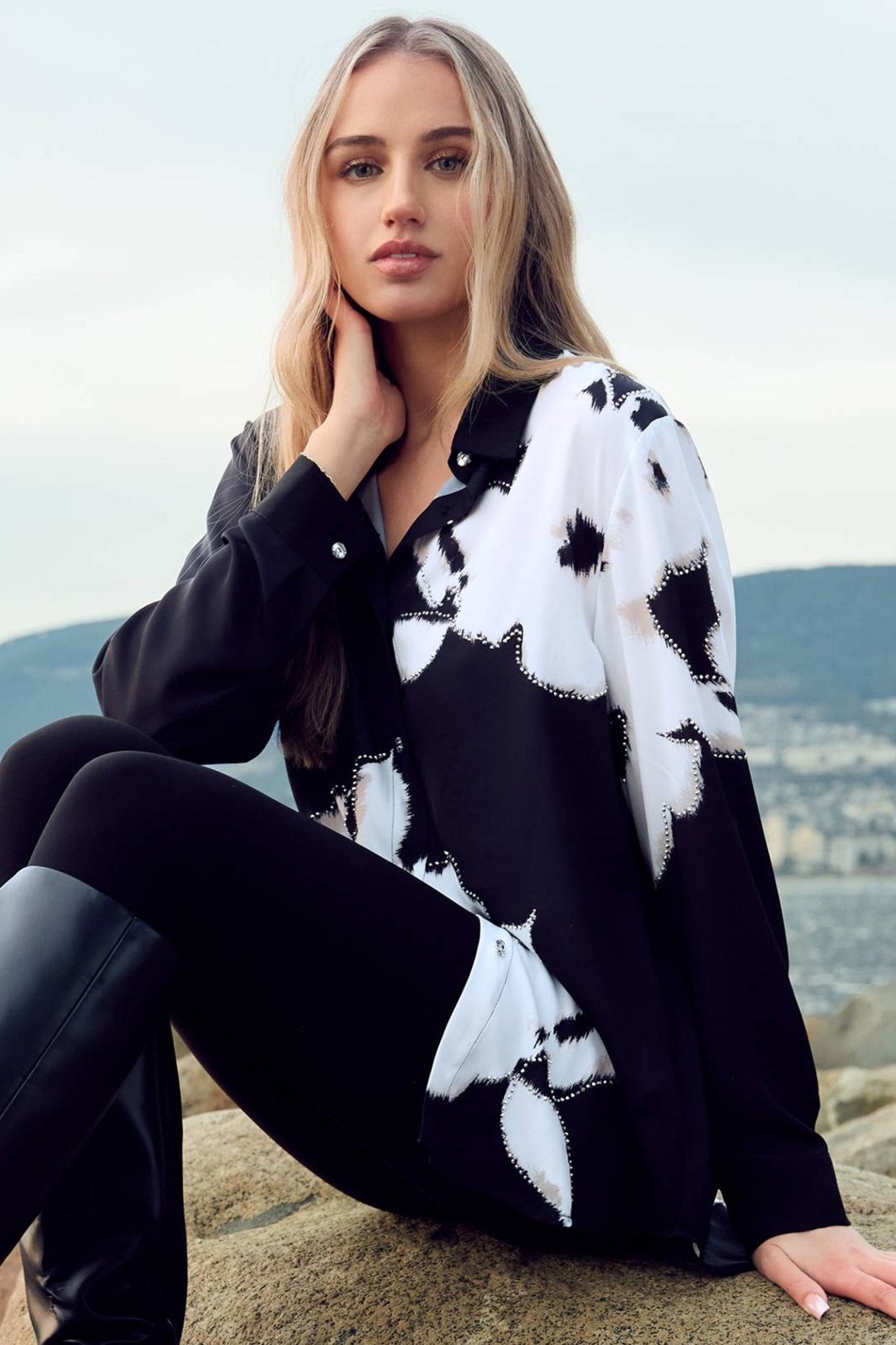 Frank Lyman 253814 Black Off White Print Blouse - Dotique - Frank Lyman