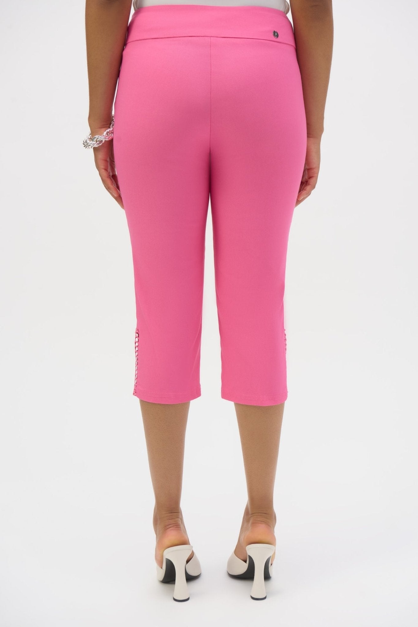 joseph-ribkoff-252192-dotique-bubblegum-pink-millennium-capri-pull-on-pants-guipure-dotique-1