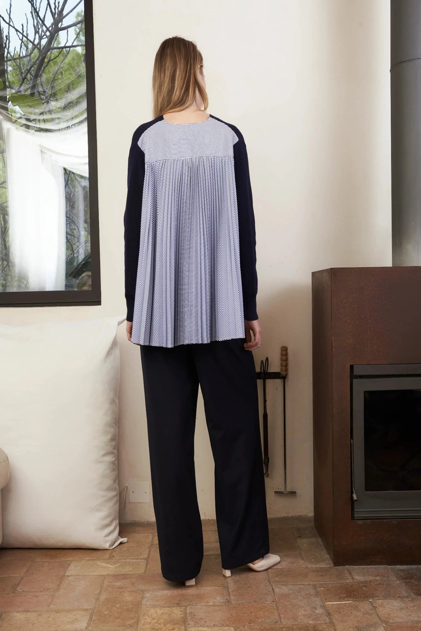 Jovonna-marlo-navy-jumper-dotique