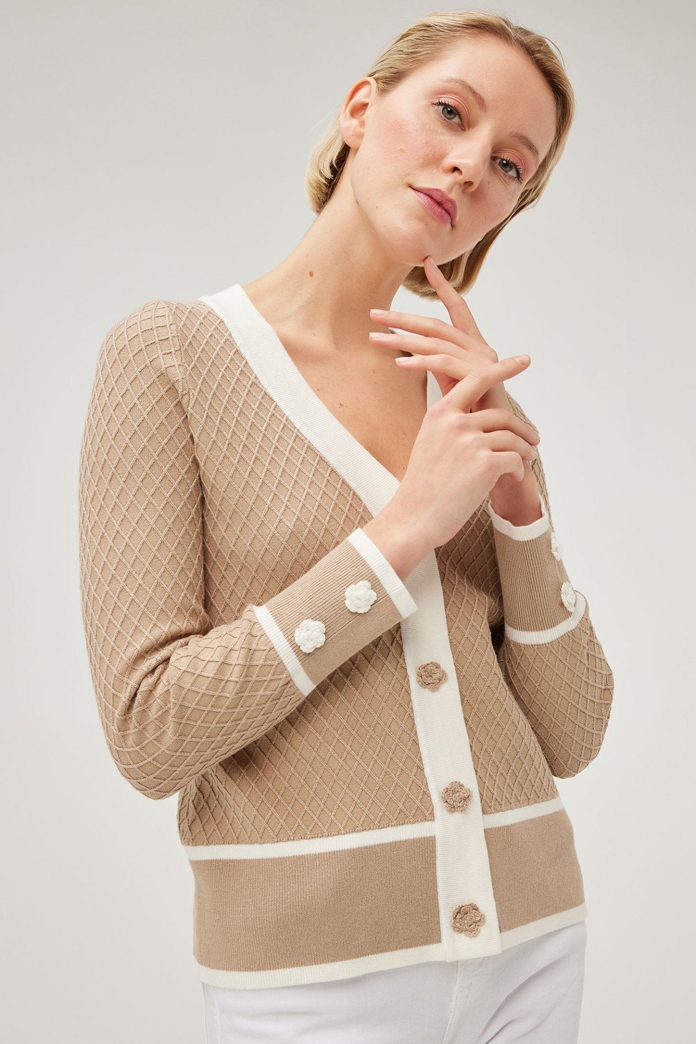 Leo & Ugo Jumper Faux Cardigan V - Neck Diamond Knit Beige BW523 - Dotique - Leo & Ugo