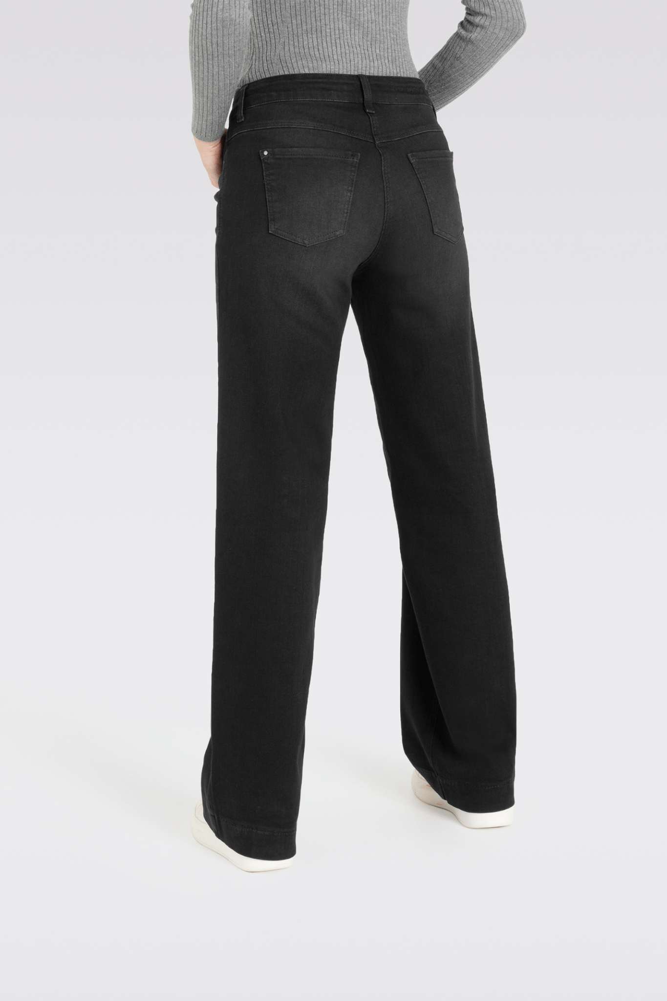 MAC DREAM WIDE Authentic Mega Flex Commercial Black Used Wash 5439 - 90 - 0358L - Dotique - Mac