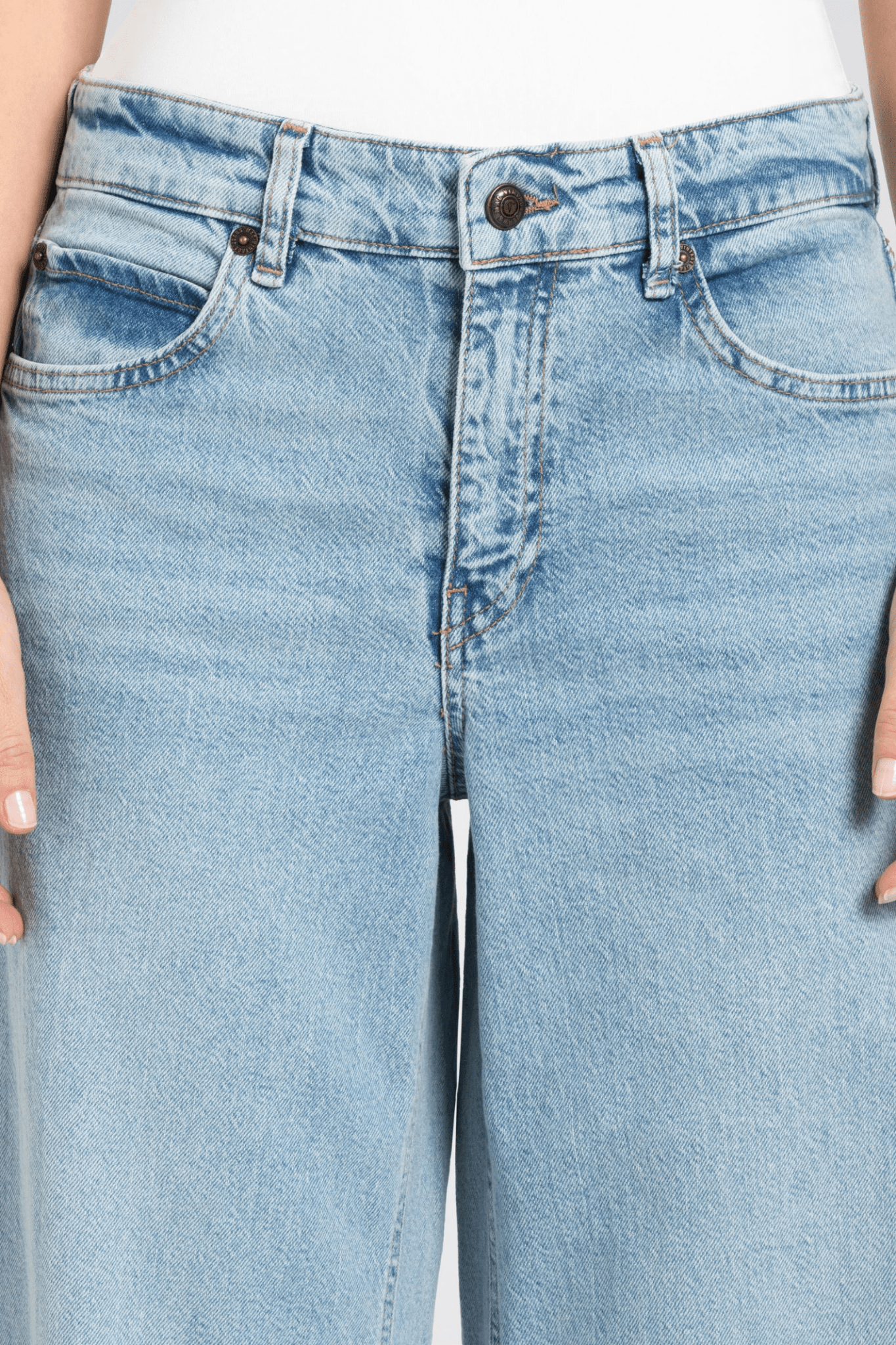 MAC Nevada Superwide Urban Azur Blue 2805 - 90 - D272 - Dotique