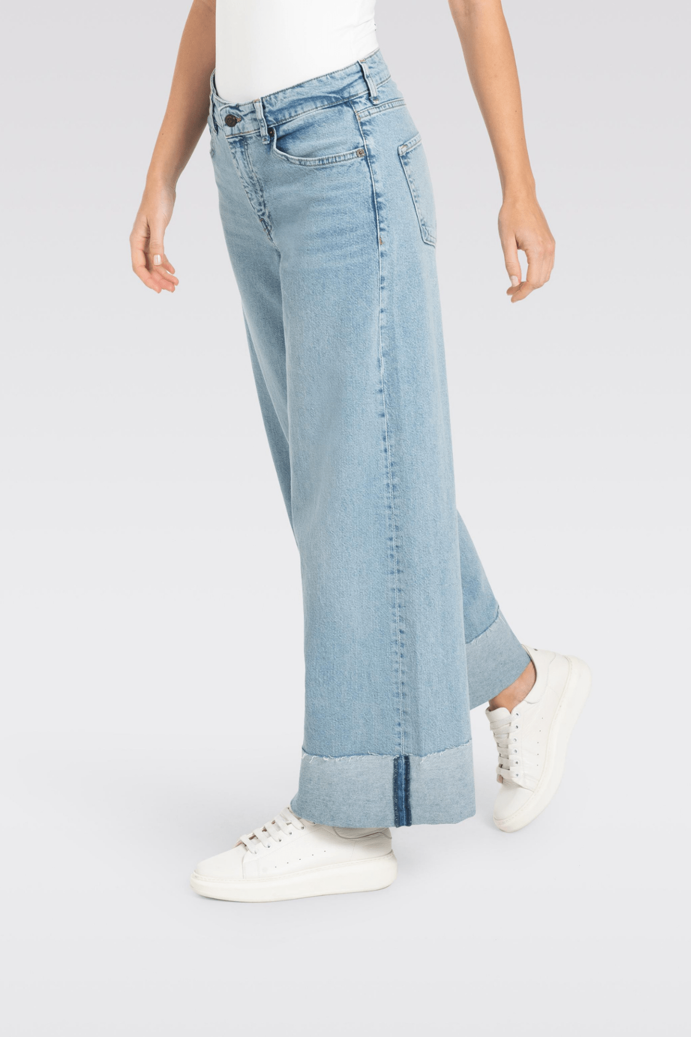 MAC Nevada Superwide Urban Azur Blue 2805 - 90 - D272 - Dotique