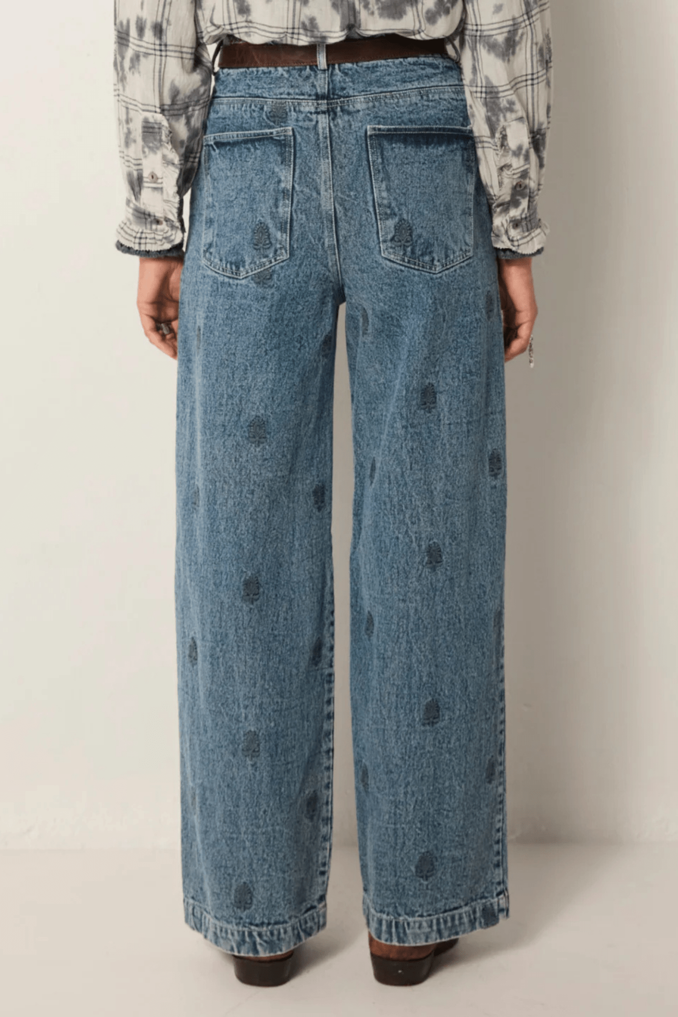 Maison Hotel Amagansett Paco Hamptons Blue Pant - Dotique - Maison Hotel