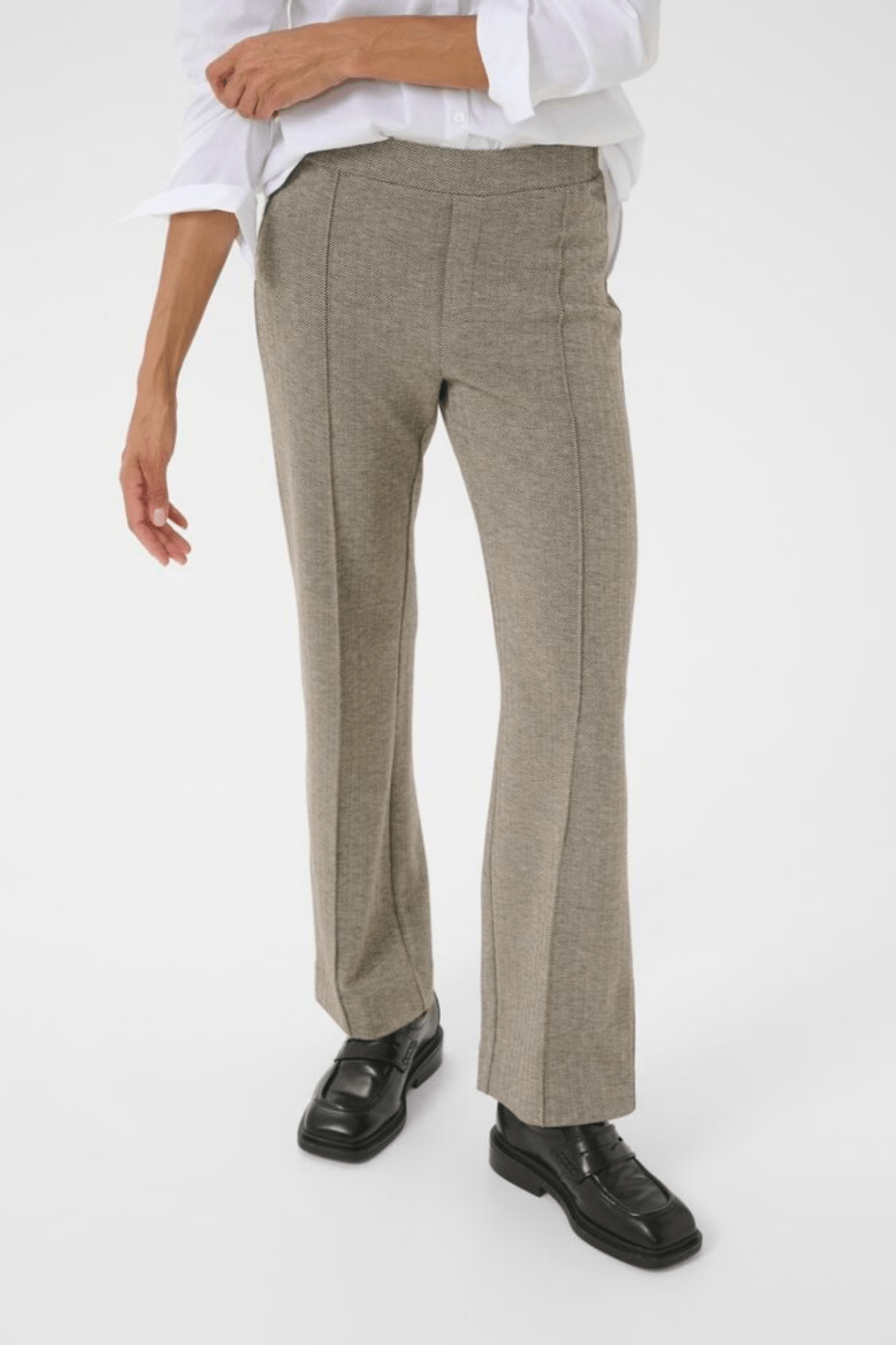 Part Two PontasPW PA Trousers in ganache herringbone at Dotique – mid-rise straight leg brown herringbone trousers with pockets.