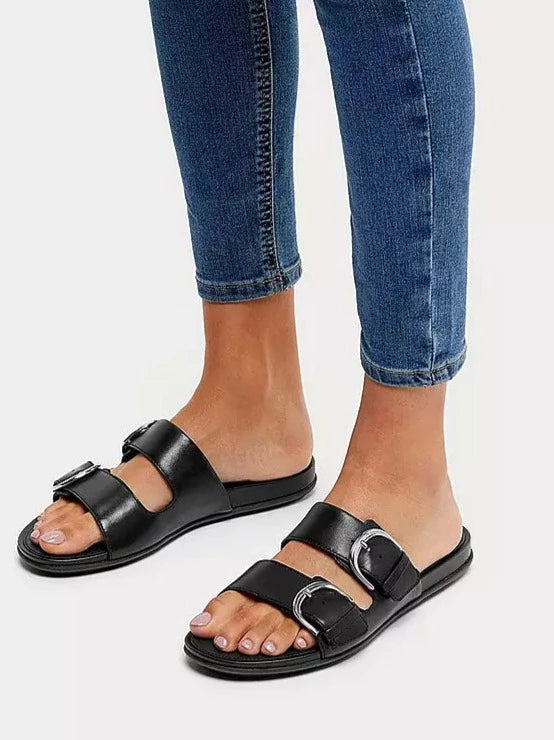 Slides 2025 with buckle