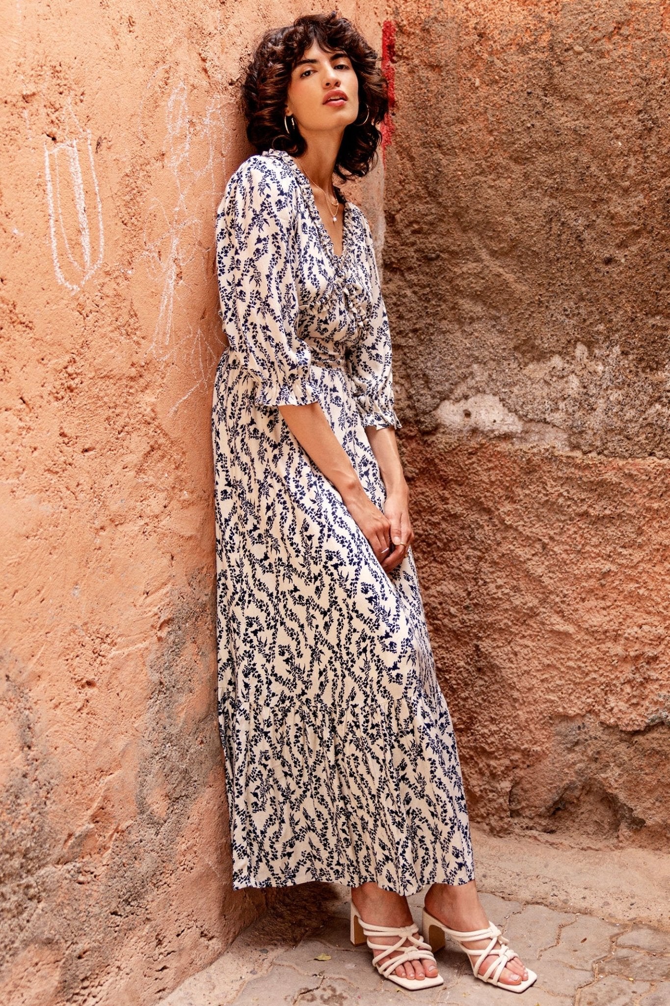 Atelier Reve 20120734 IROMINE Navy White Omine Flower Print Maxi Dress - Dotique Chesterfield