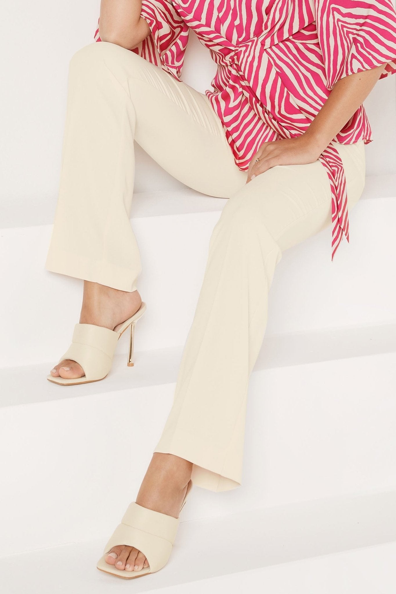 Tia 71305 7054 13 Cream Pull-On Trousers - Dotique