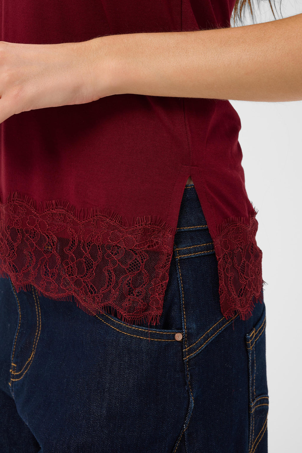 Cream 10615546 CrAlvaia Jersey Lace Top Cabernet