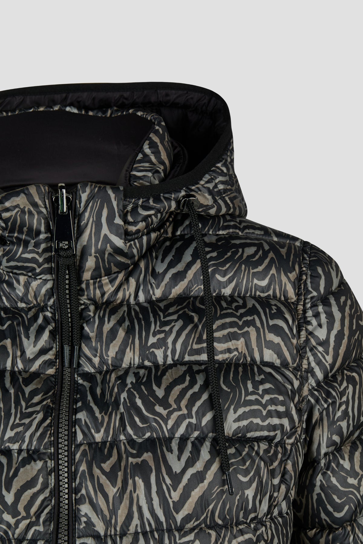 Barbara Lebek 11020062 Reversible Jacket Down Free With Hood - Black Shop Barbara Lebek at Dotique