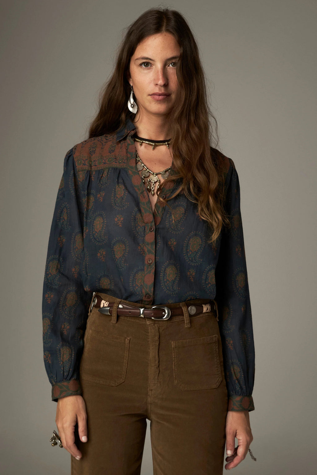 Shop the Maison Hotel Louis Shirt in Ganges Dark Blue at Dotique. A printed cotton shirt with contrast detailing, V-neck and an easy relaxed shape.