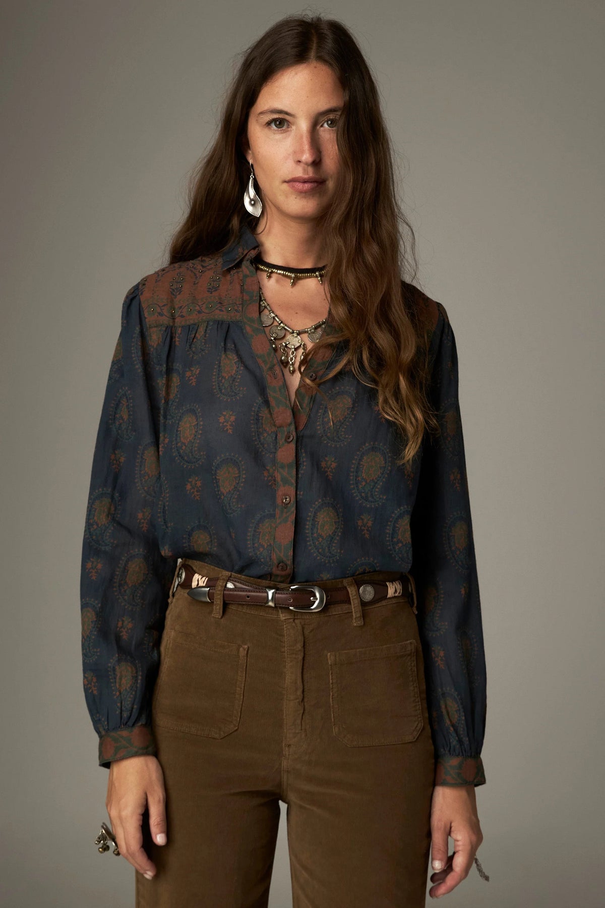 Shop the Maison Hotel Louis Shirt in Ganges Dark Blue at Dotique. A printed cotton shirt with contrast detailing, V-neck and an easy relaxed shape.
