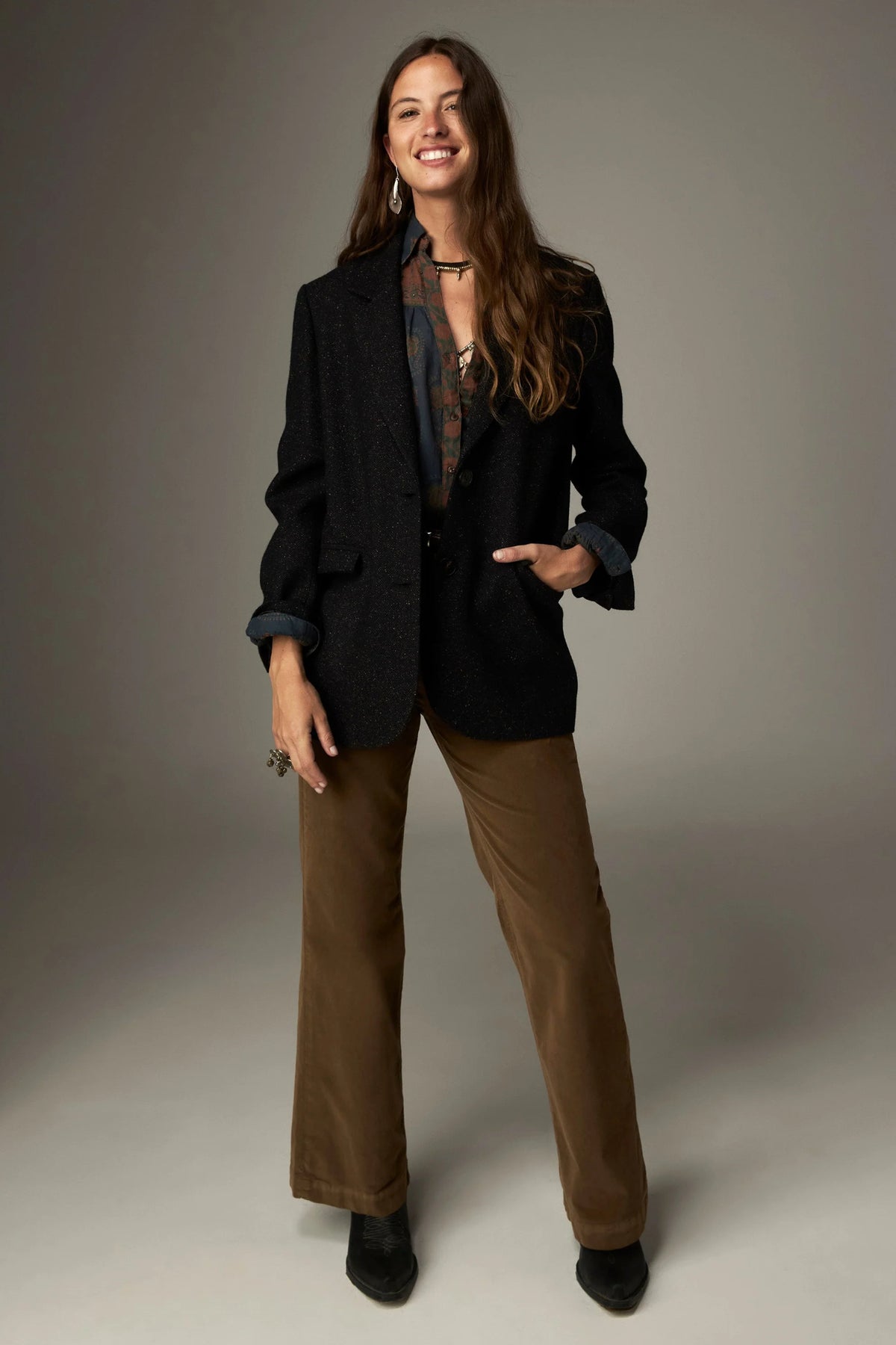 Shop the Maison Hotel Louis Shirt in Ganges Dark Blue at Dotique. A printed cotton shirt with contrast detailing, V-neck and an easy relaxed shape.