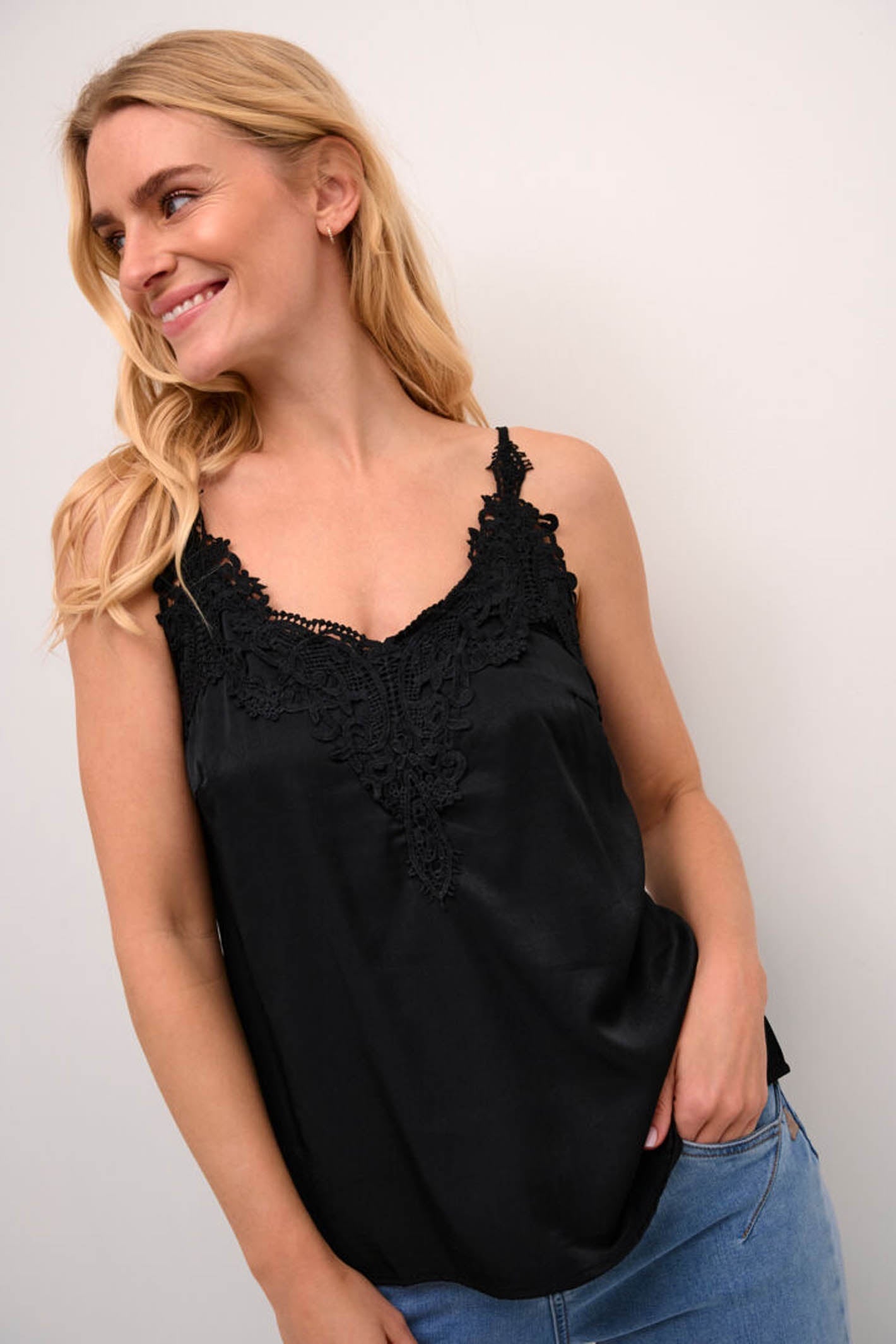 Black lace vest top hotsell