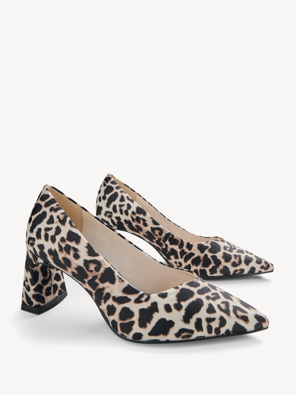 Shop Tamaris at Dotique – leopard print court shoes 1-22453-45-360, view 3