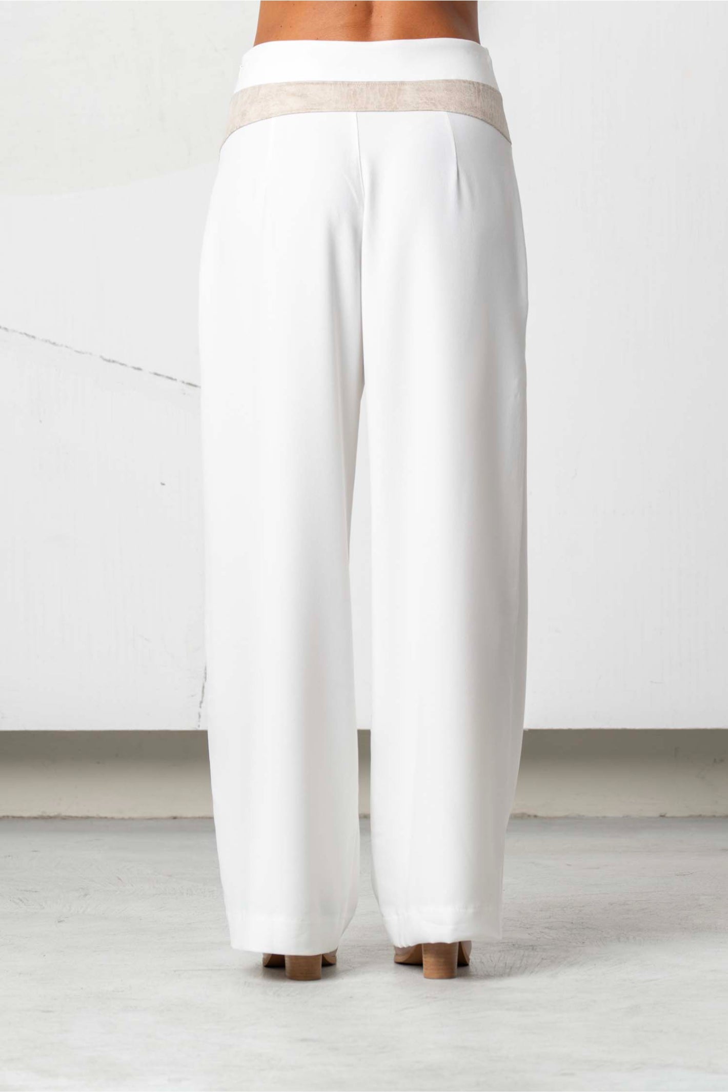 Elisa Cavaletti Off-White Wide Leg Trousers with Chain Detail EJP266018110 back view gallery 1 Shop Elisa Cavaletti at Dotique