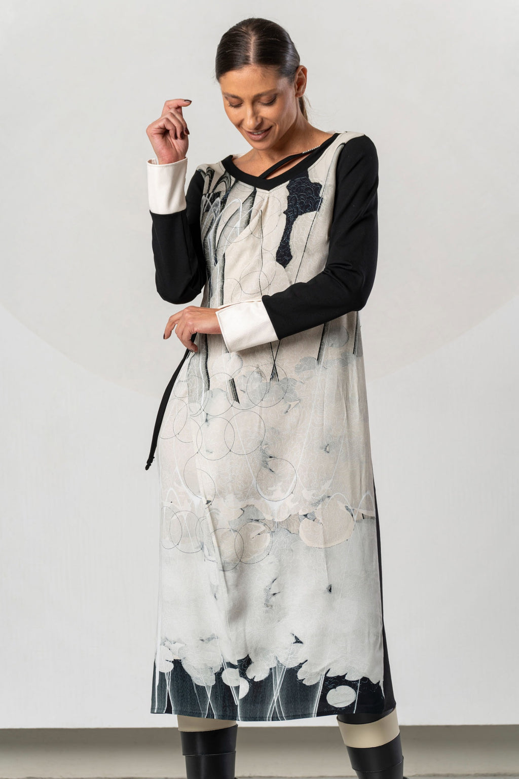 Shop the Elisa Cavaletti ELW262017208 Dress at Dotique. A luxurious black and ivory printed designer dress with beautiful detailing for AW26.