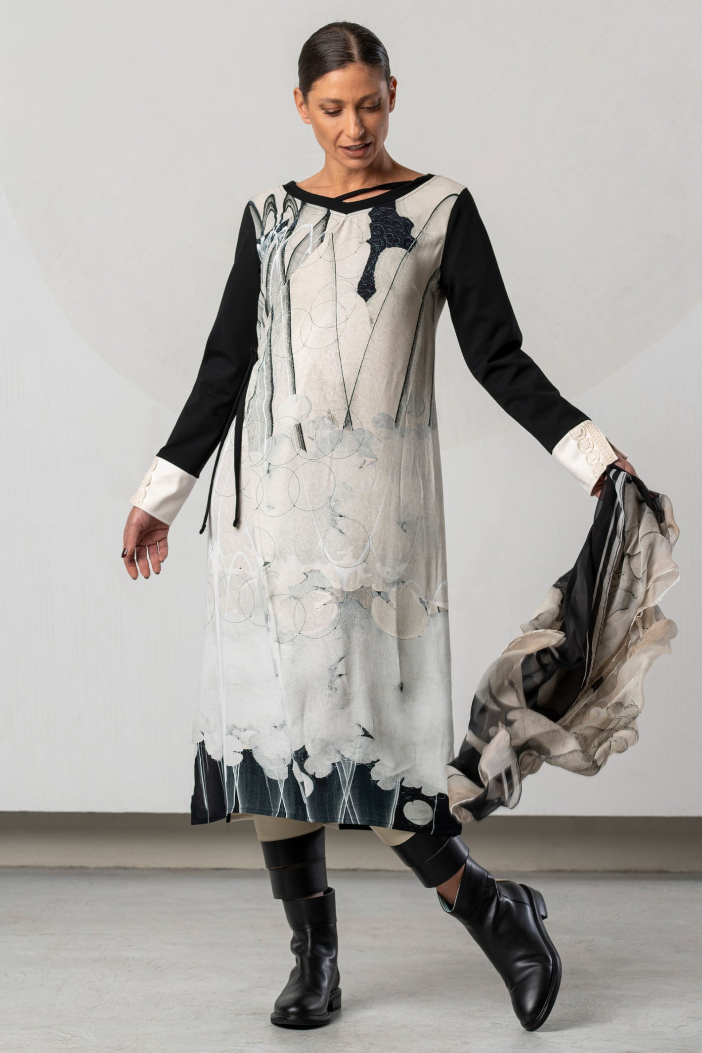 Shop the Elisa Cavaletti ELW262017208 Dress at Dotique. A luxurious black and ivory printed designer dress with beautiful detailing for AW26.