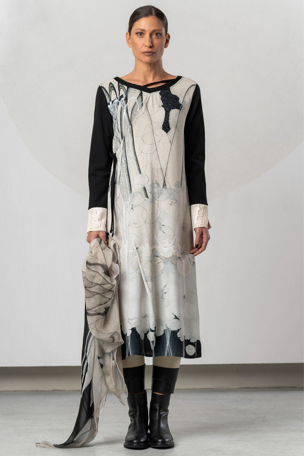 Shop the Elisa Cavaletti ELW262017208 Dress at Dotique. A luxurious black and ivory printed designer dress with beautiful detailing for AW26.