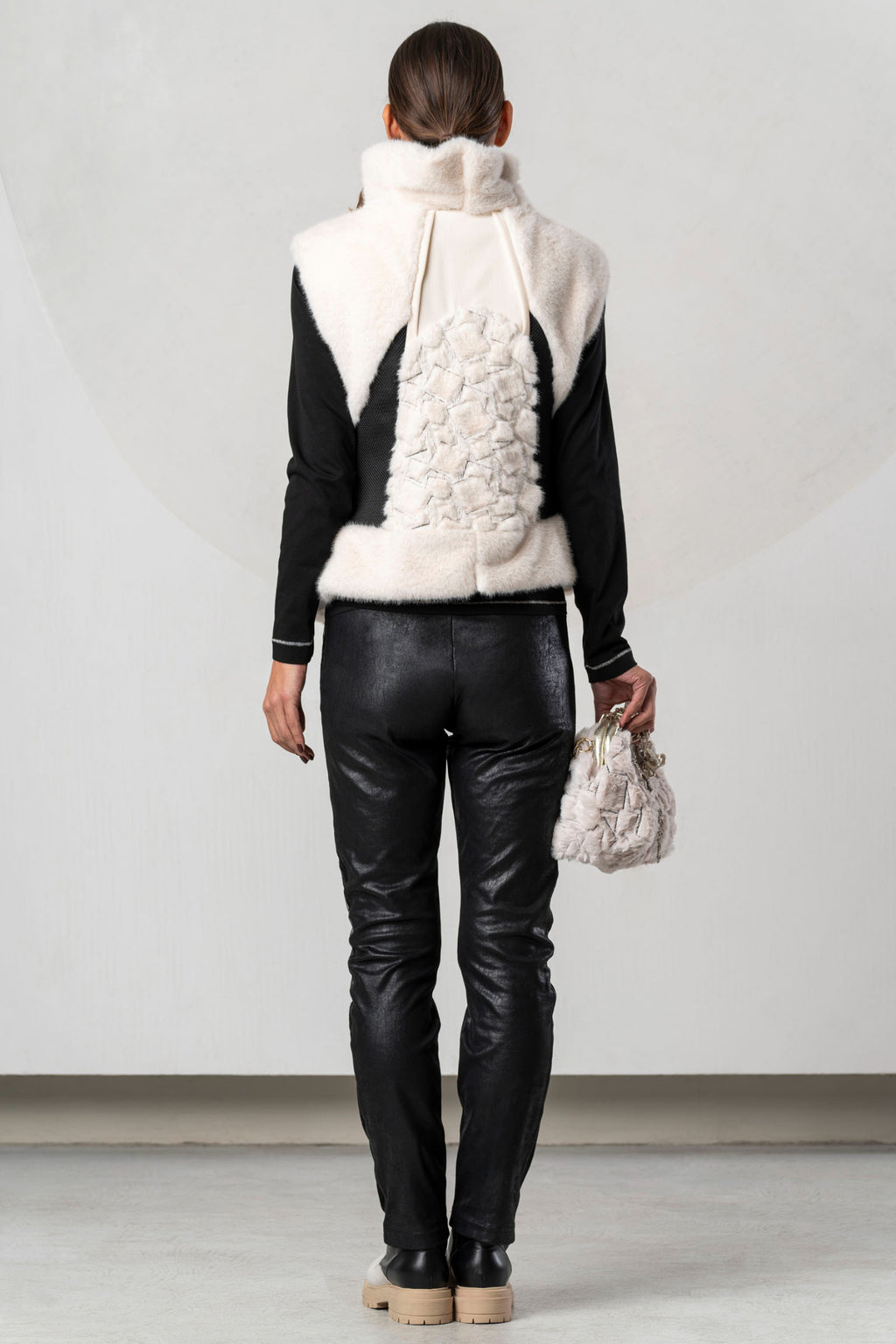 Shop Elisa Cavaletti ELW266054108 Black Trousers at Dotique. Premium women's designer trousers with stretch and distinctive detailing for AW26.