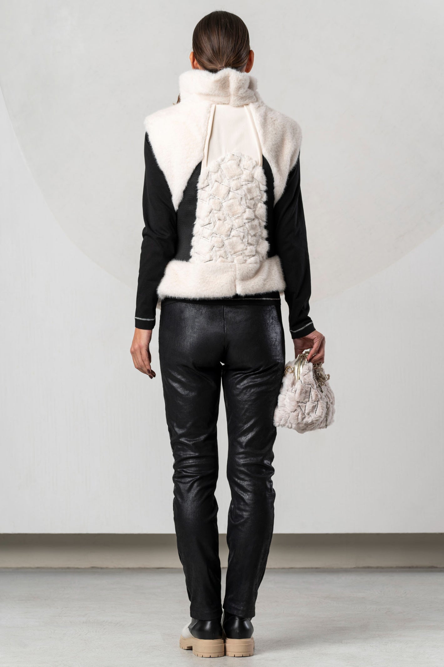 Shop Elisa Cavaletti ELW266054108 Black Trousers at Dotique. Premium women's designer trousers with stretch and distinctive detailing for AW26.
