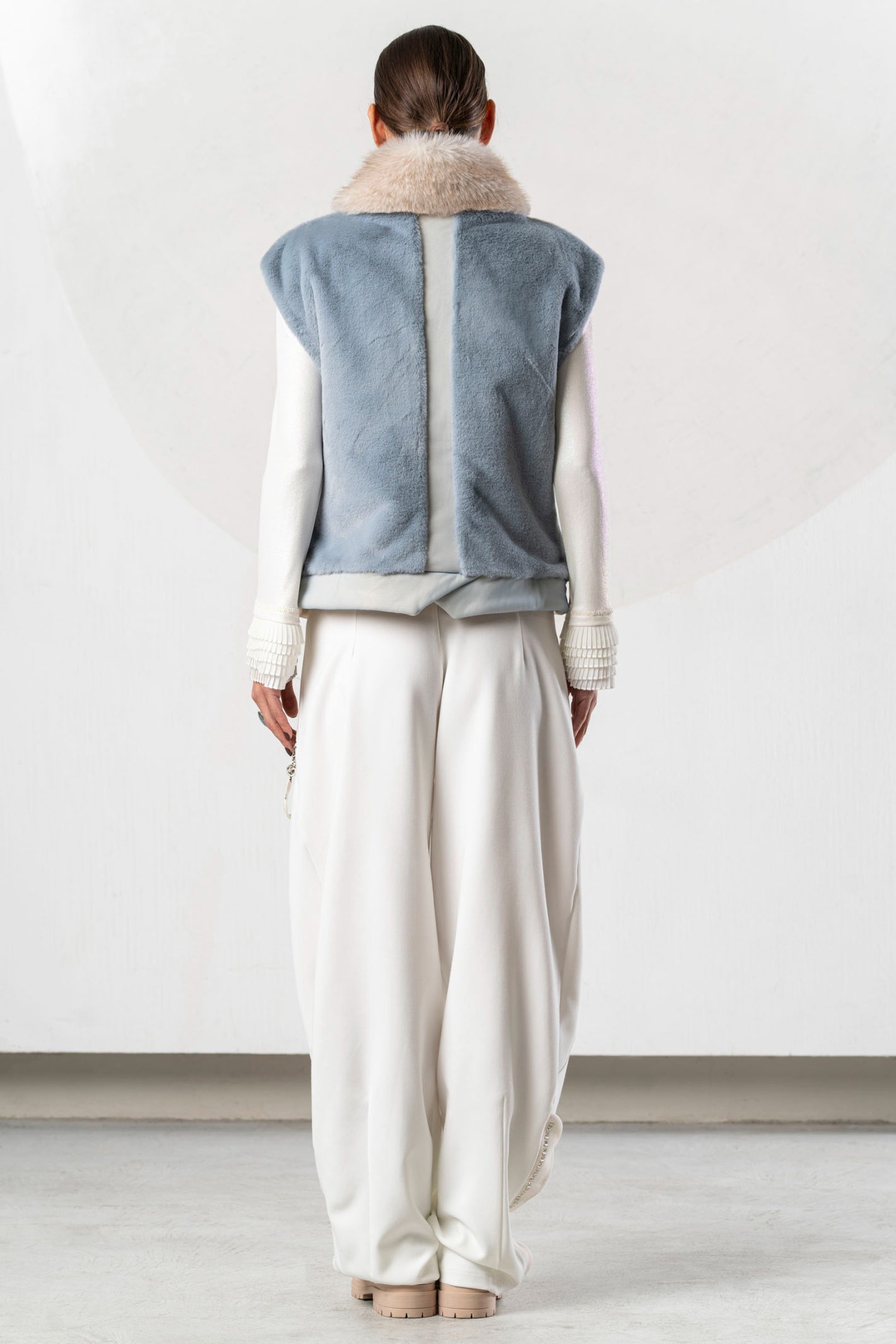 Discover the Elisa Cavaletti ELW267014504 Gilet at Dotique. A premium light blue and beige designer gilet with distinctive mixed-texture detailing.