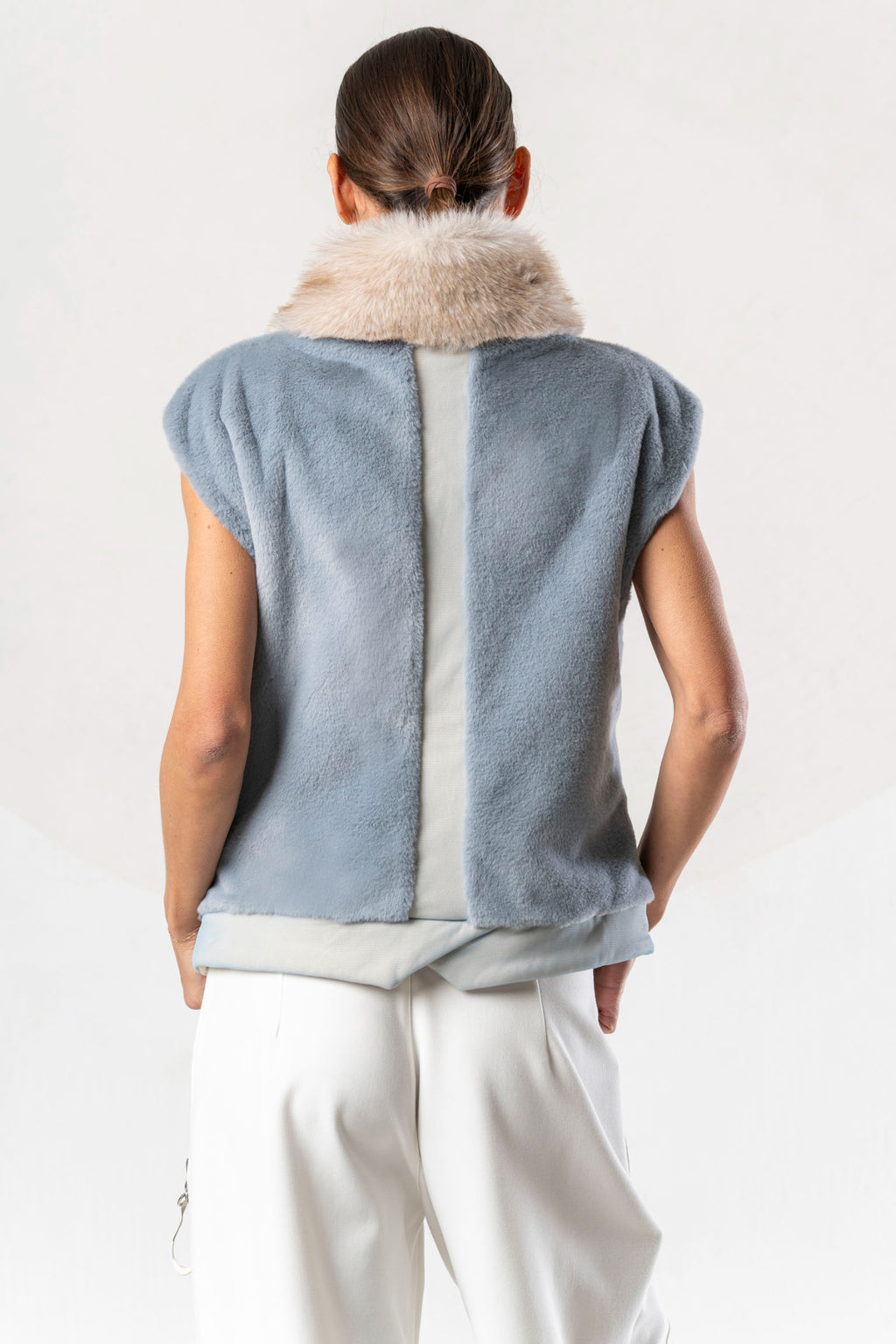 Discover the Elisa Cavaletti ELW267014504 Gilet at Dotique. A premium light blue and beige designer gilet with distinctive mixed-texture detailing.