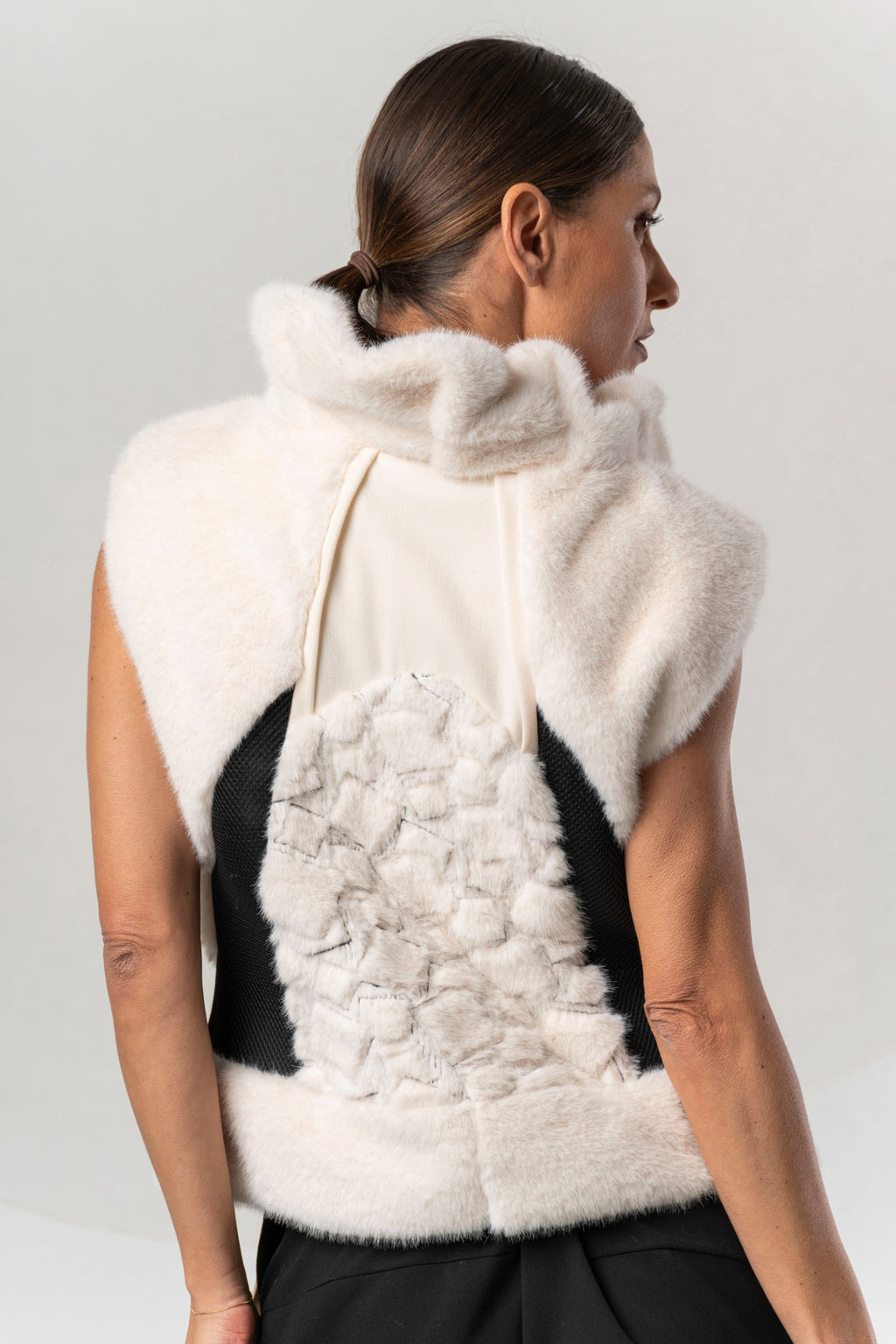 Shop the Elisa Cavaletti ELW267044200 Gilet at Dotique. A luxurious ivory and black designer gilet with beautiful texture and statement detailing.