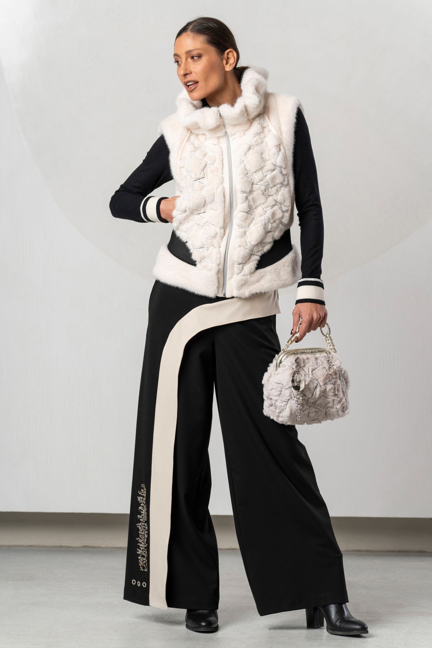 Shop the Elisa Cavaletti ELW267044200 Gilet at Dotique. A luxurious ivory and black designer gilet with beautiful texture and statement detailing.