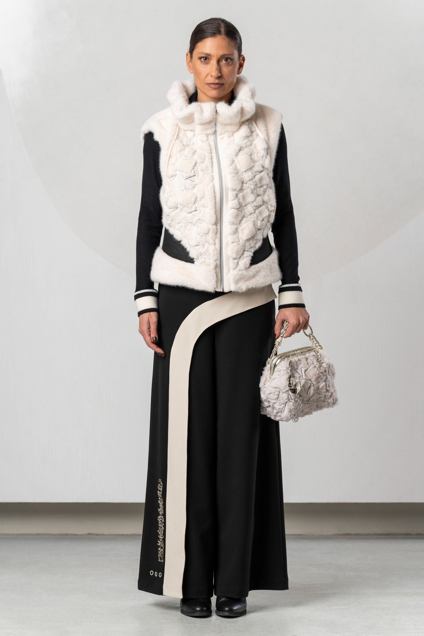 Shop the Elisa Cavaletti ELW267044200 Gilet at Dotique. A luxurious ivory and black designer gilet with beautiful texture and statement detailing.