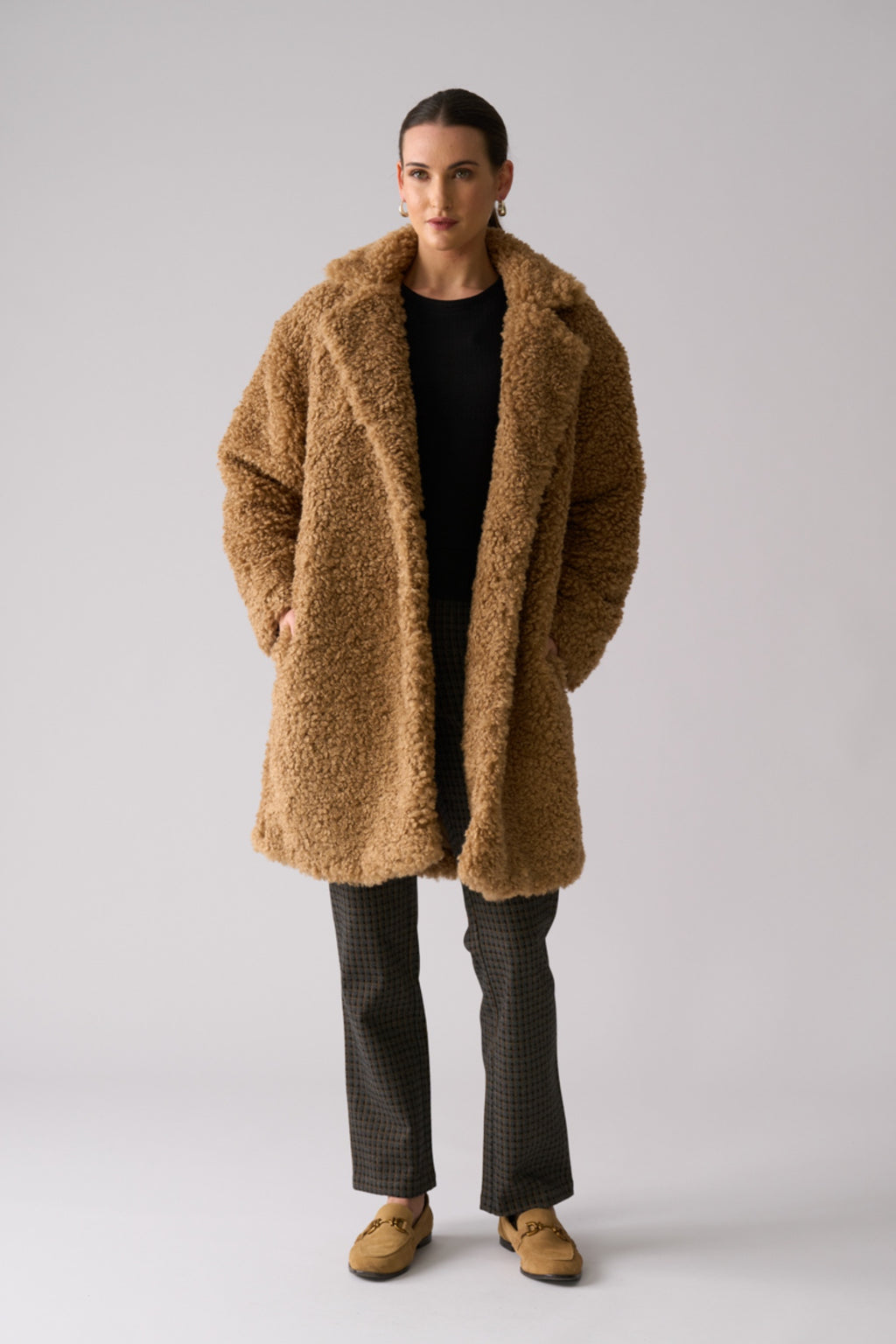 Foil FO8385 Yogi Coat Nougat
