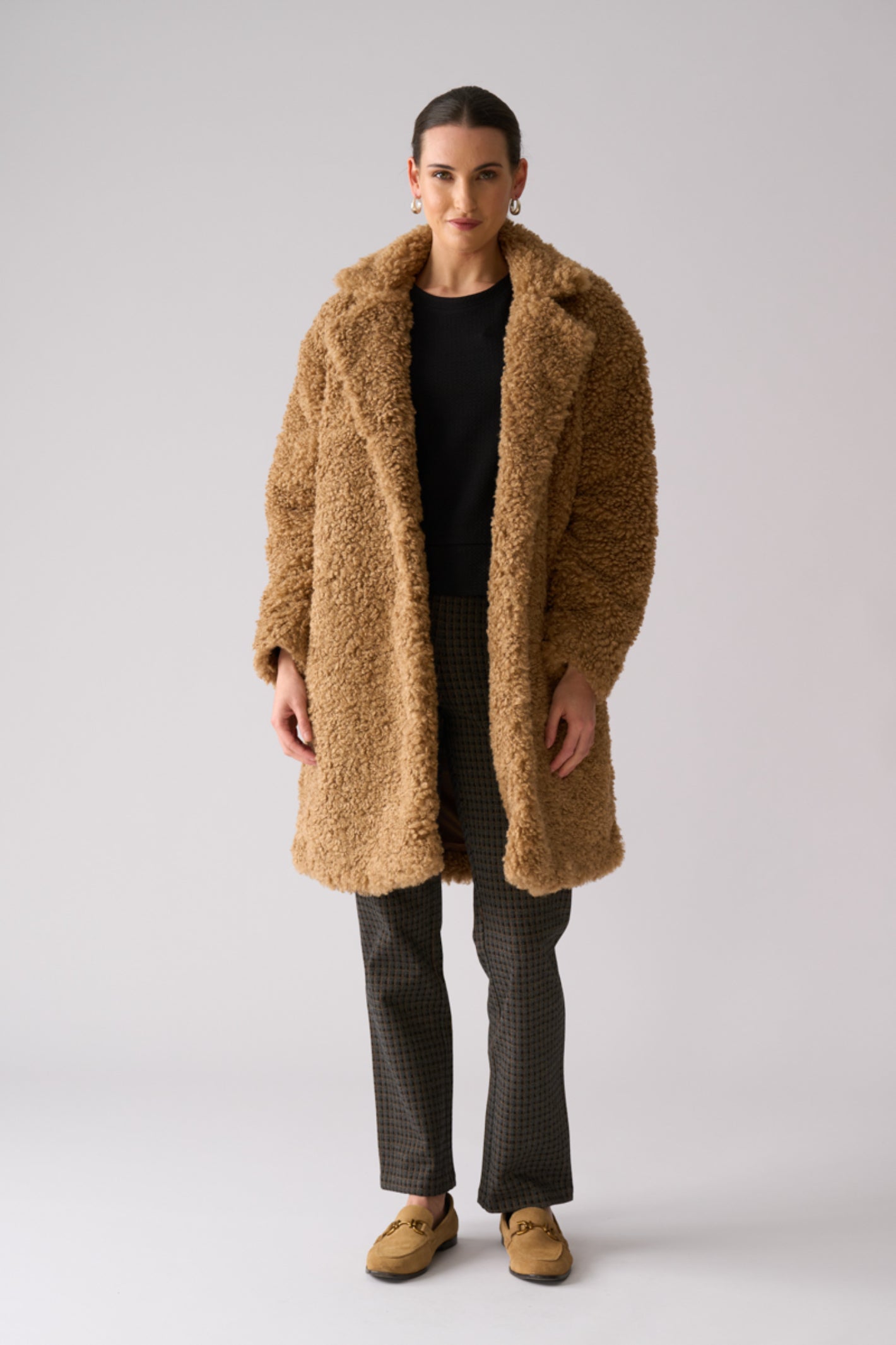 Foil FO8385 Yogi Coat Nougat