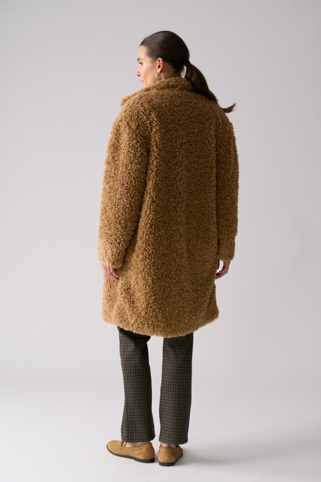 Foil FO8385 Yogi Coat Nougat