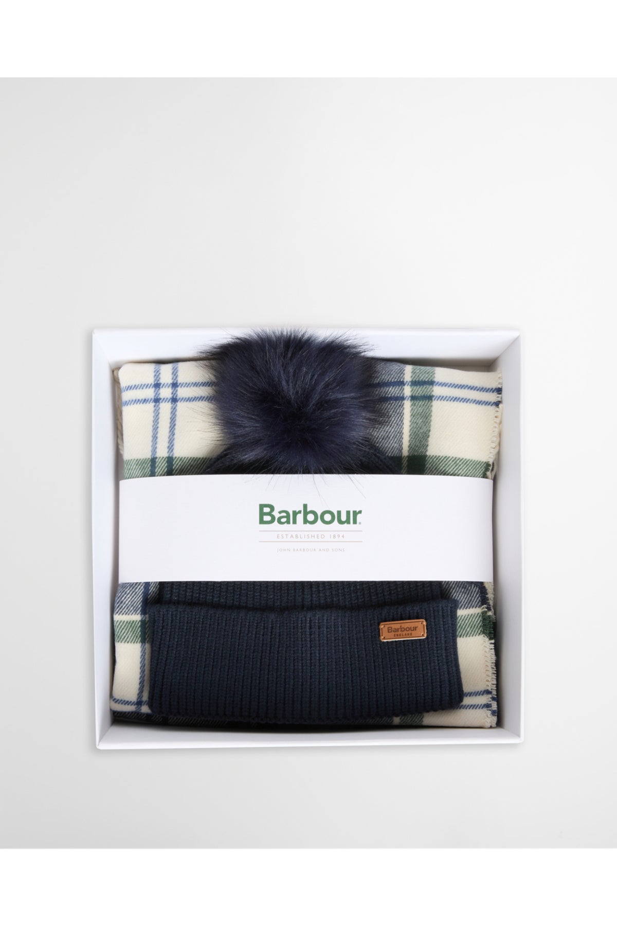 Barbour Dover Beanie & Hailes Scarf Gift Set Light Evergreen LGS0054