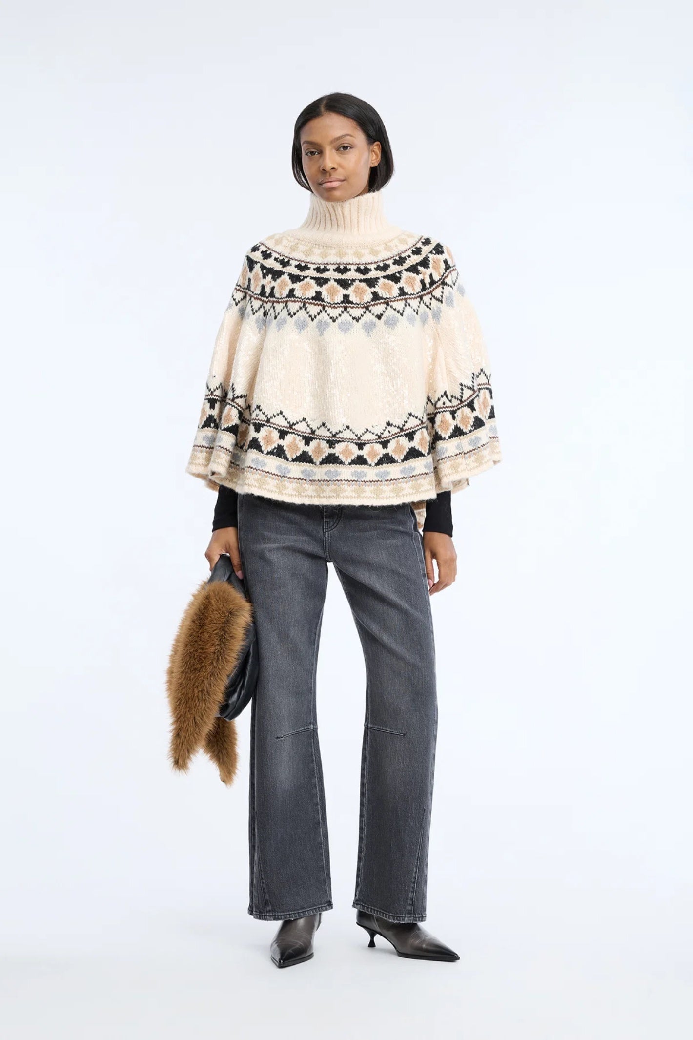 MUNTHE Verst Sequin Knitted Poncho – Mix Creme