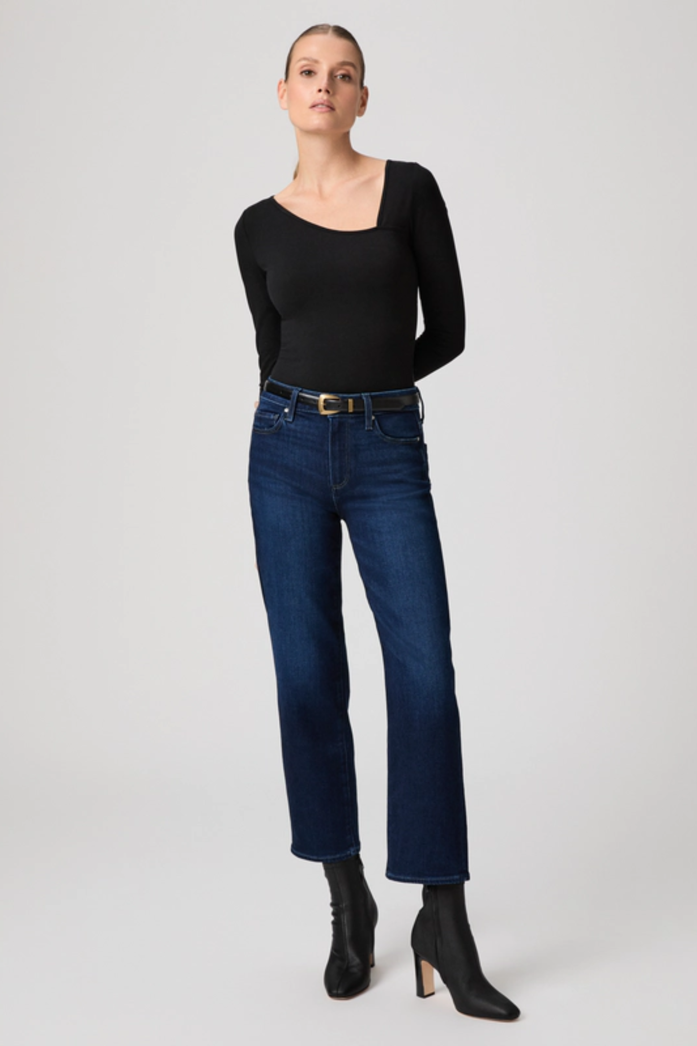 Model wearing Paige Mason Ankle straight-leg jeans in Cirques – Dotique