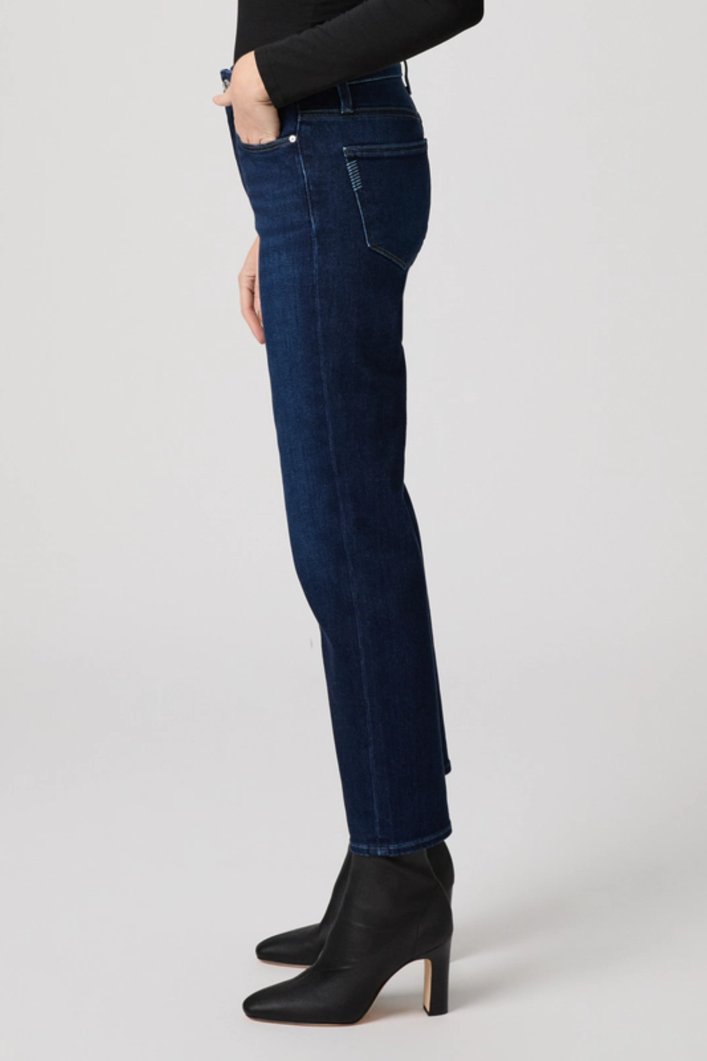 Model wearing Paige Mason Ankle straight-leg jeans in Cirques – Dotique