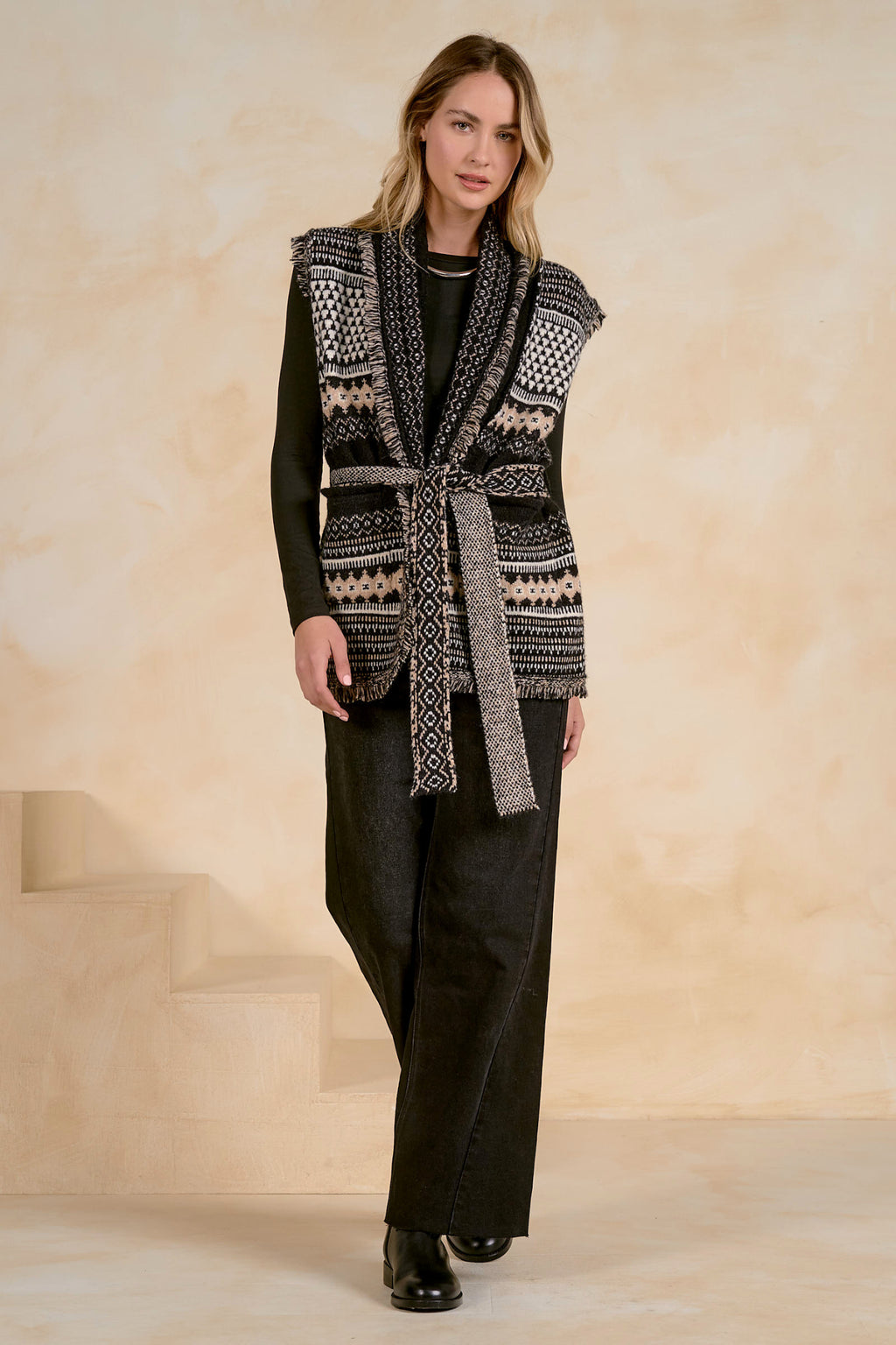 Elan SWP11754 Sleeveless Cardigan Black