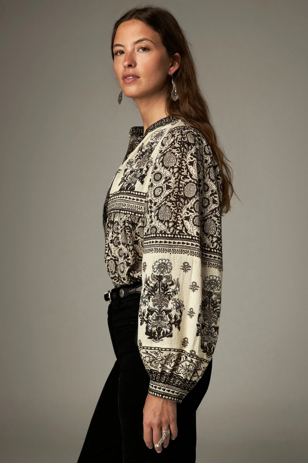 Shop the Maison Hotel Azar Blouse in Antique Bone at Dotique. A printed cotton blouse with contrast detailing, button front and an easy relaxed shape.