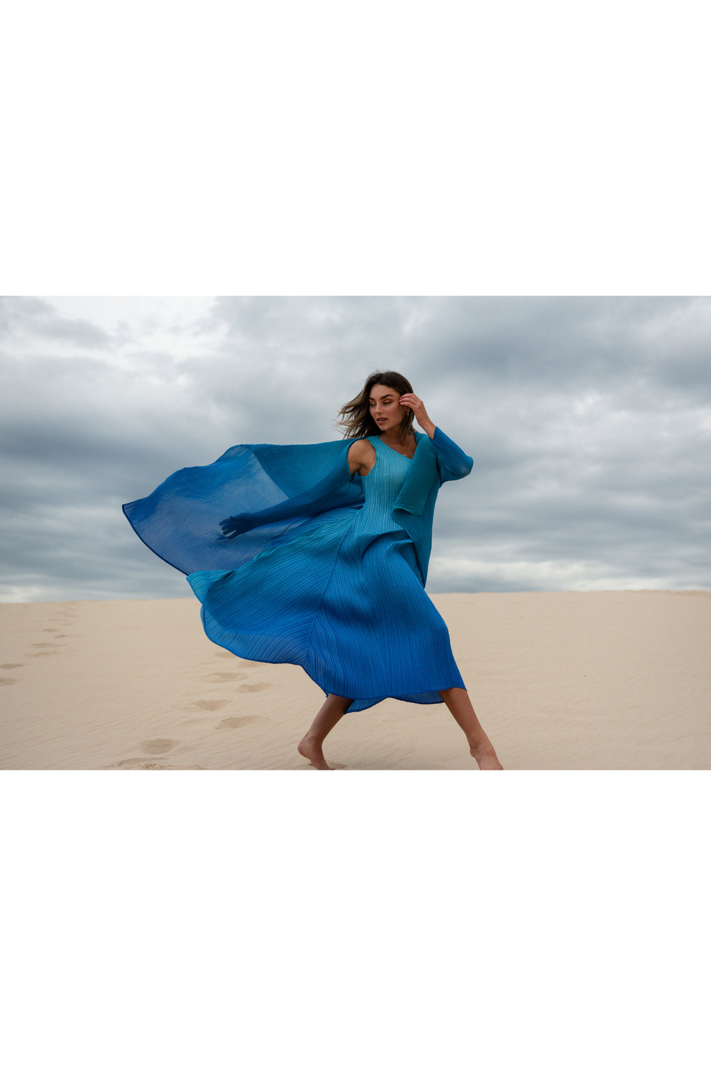 Alquema AC2404 & AD1072L Aqua Royal Estrella Dress and Collare Coat