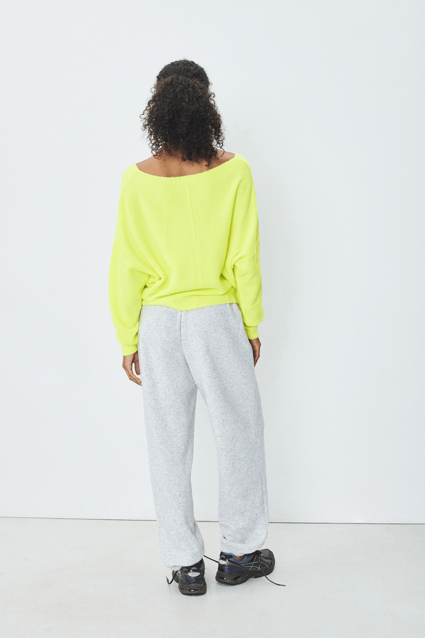 American Vintage DAM225E Women’s Jumper Damsville - Jaune Fluo