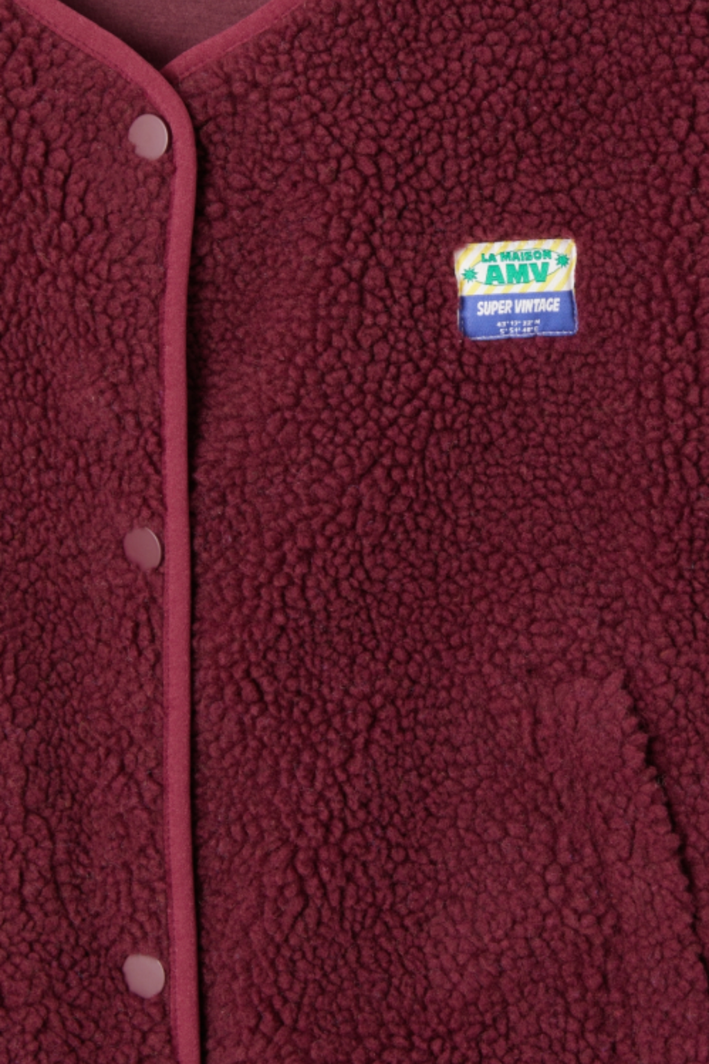 Soft fleece gilet by American Vintage. Lightweight, easy to layer and perfect for everyday wear. Shop the Hoktown gilet at Dotique.