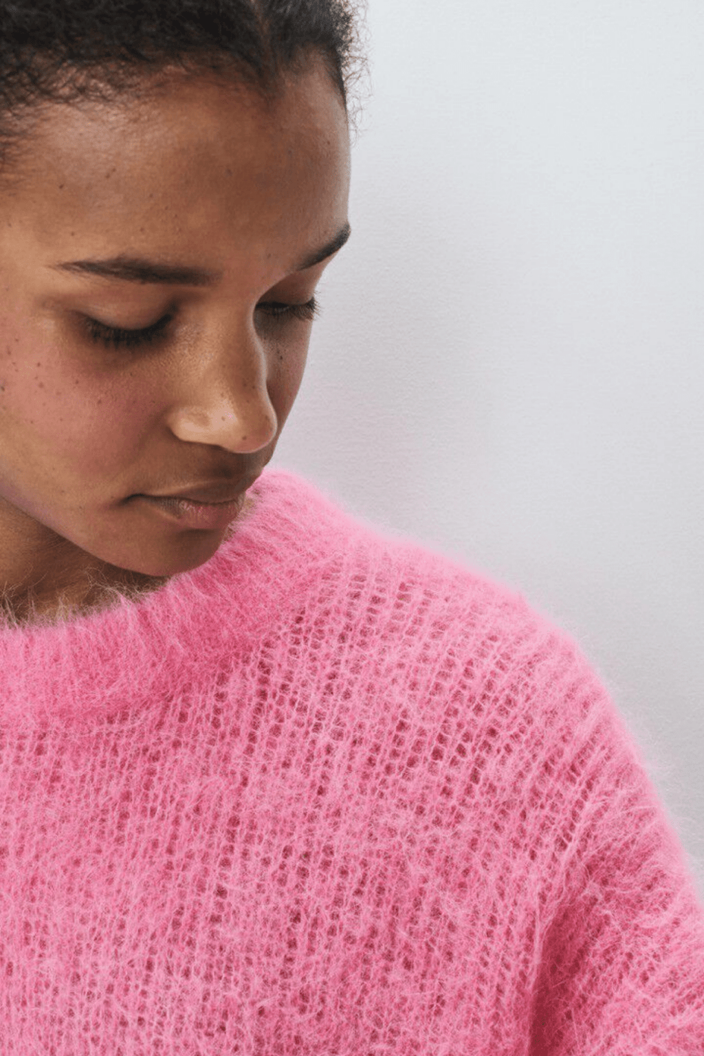 American Vintage BYMI rose pink round neck jumper with fluffy knit – Dotique

