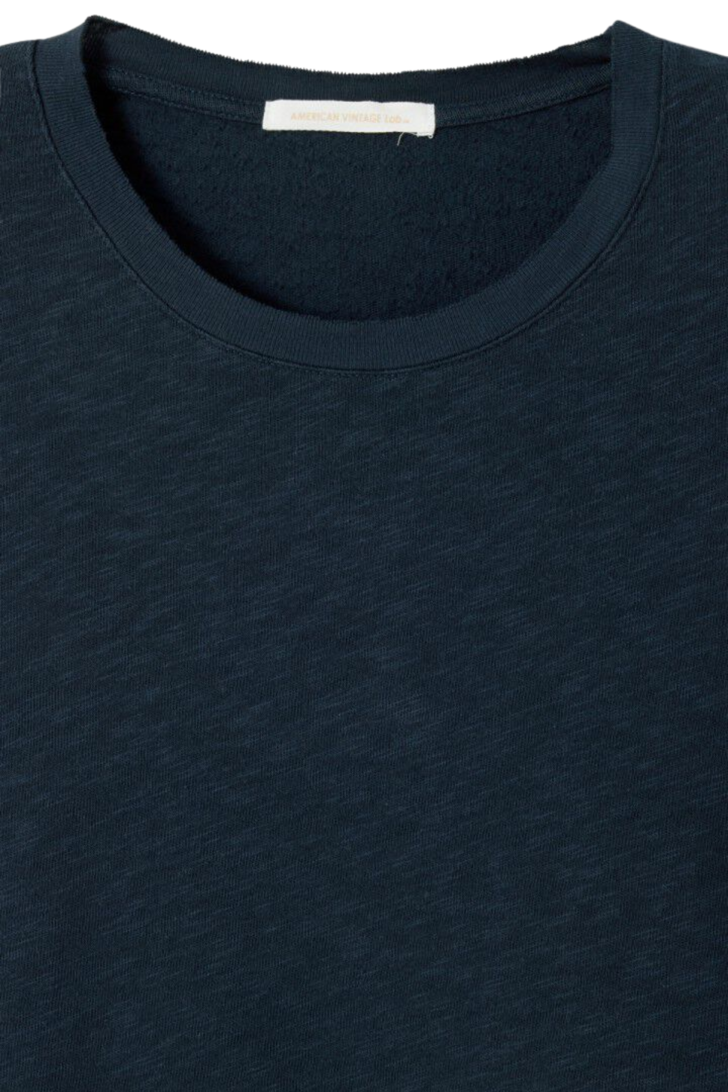 Shop the American Vintage Sonoma Long Sleeve T-Shirt in Navy Blue Vintage at Dotique. Crafted from soft 100% slub cotton with a relaxed fit for effortless everyday styling.